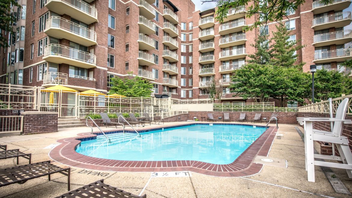 Metropolitan Apts Bethesda