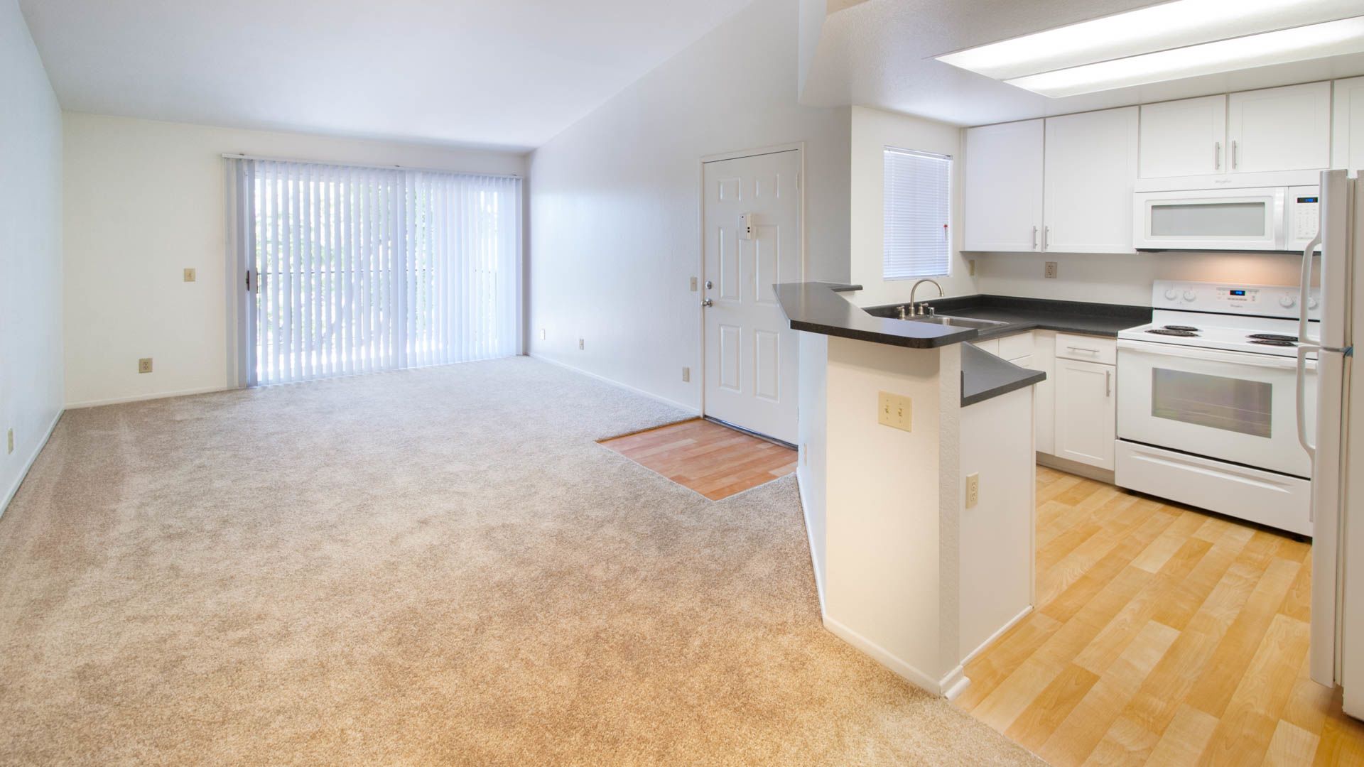 Siena Terrace Apartments Lake Forest 20041 Osterman Rd