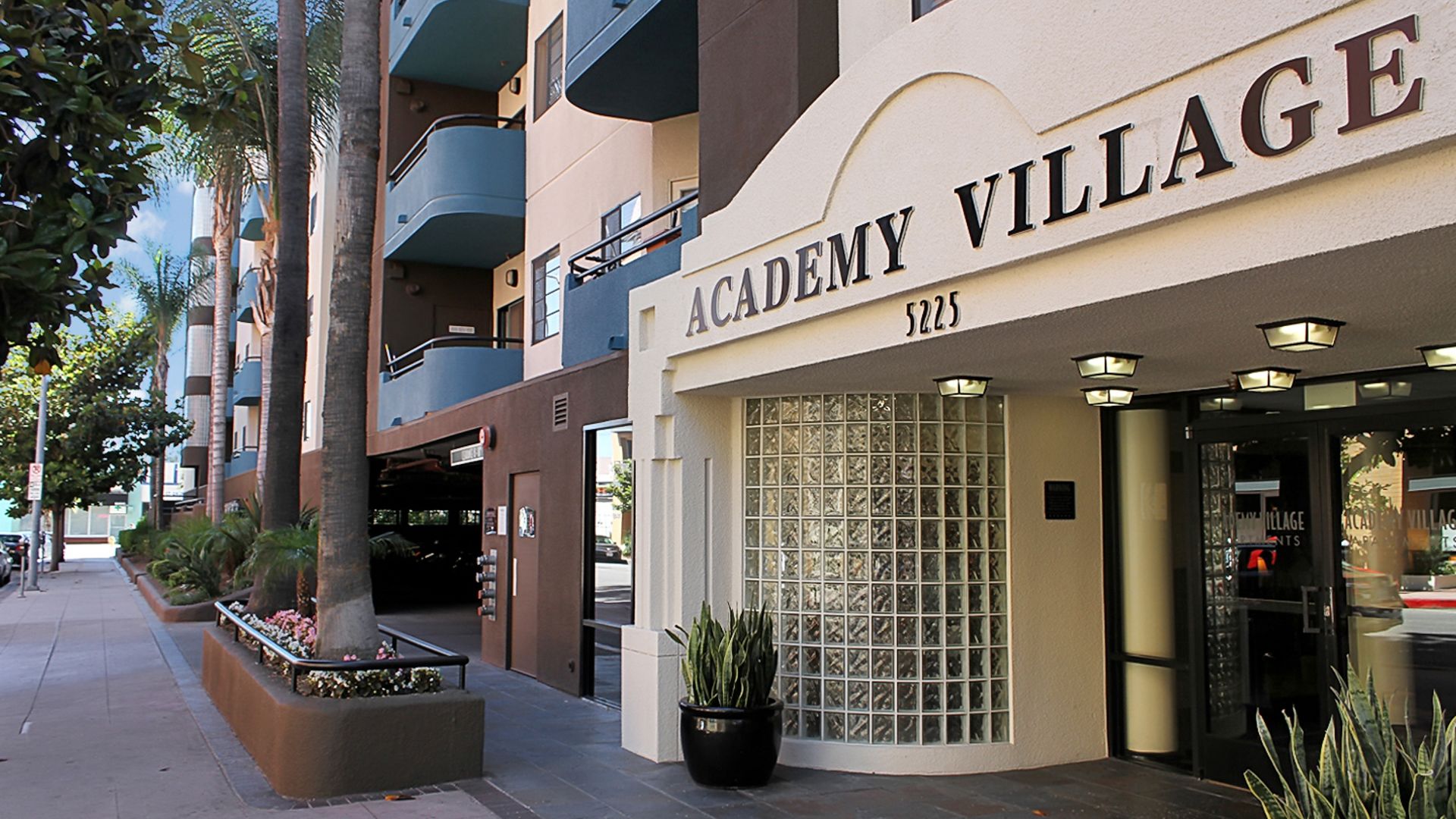 Academy Village Apartments North Hollywood 5225 Blakeslee Ave