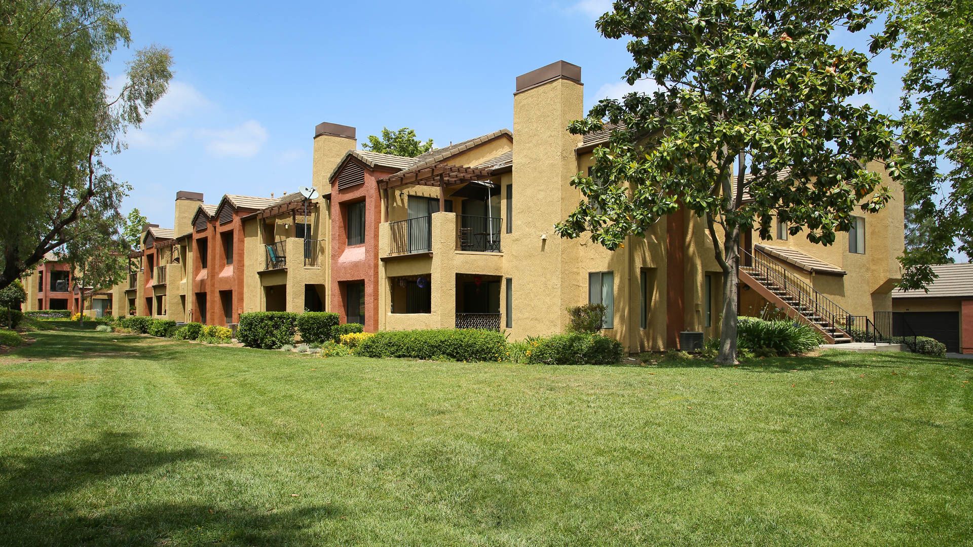 Eagle Canyon Apartments Chino Hills 13316 Woodsorrel