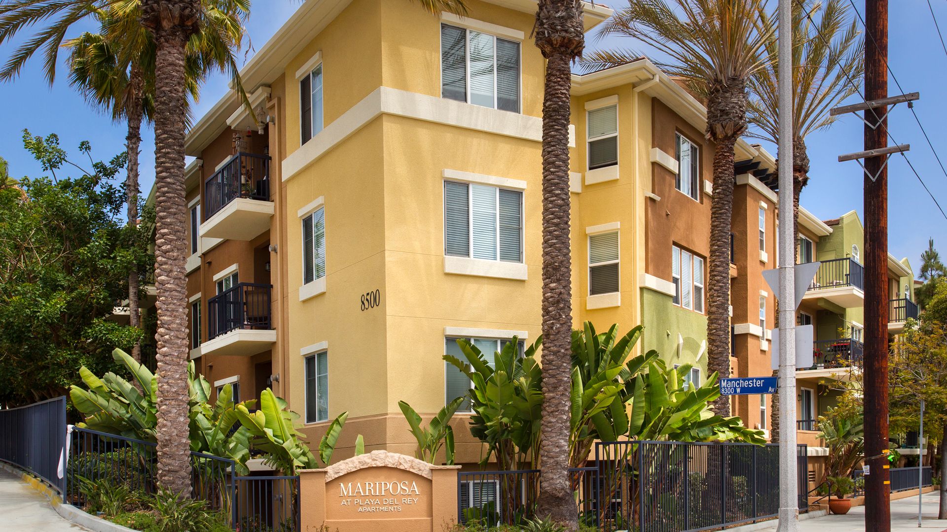 Mariposa at Playa Del Rey Apartments - Playa del Rey - 8700 Pershing Dr