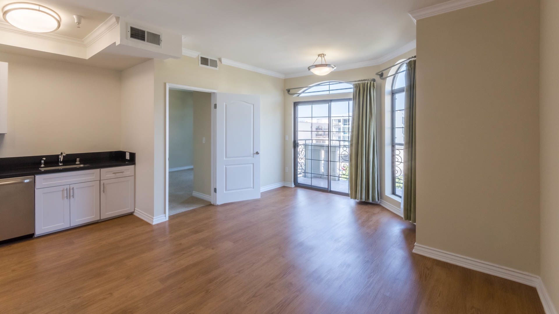 Unlock the Doors to Affordable Luxury: Discover the Equity Apartments Revolution