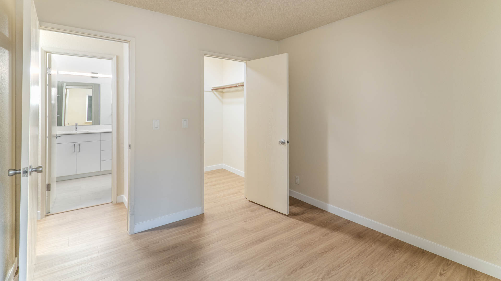 Briarwood Apartments 5 of 11