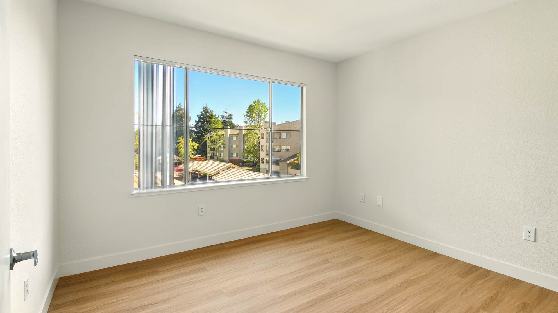Alborada Apartments 4 of 10