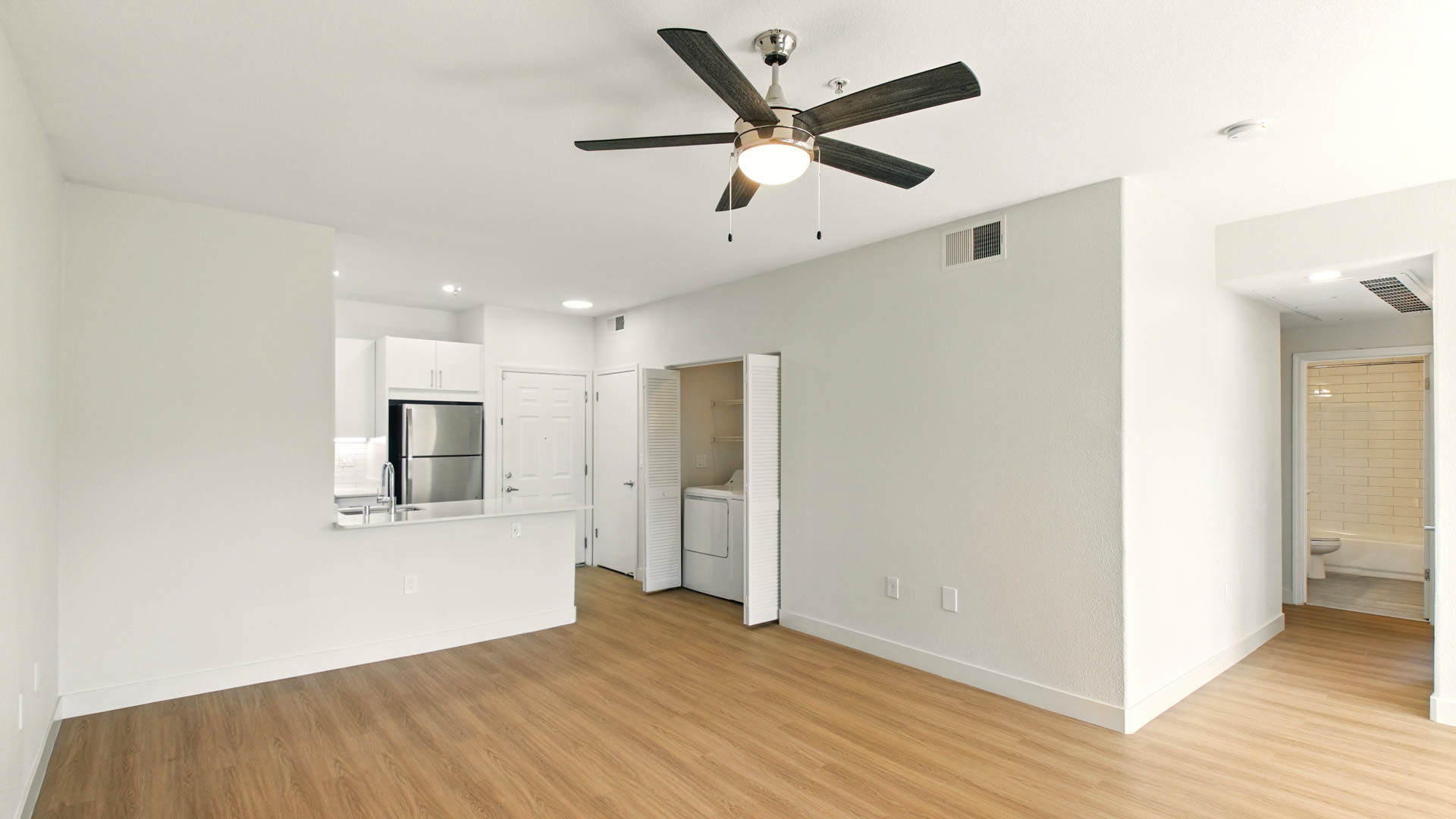 Alborada Apartments 3 of 10