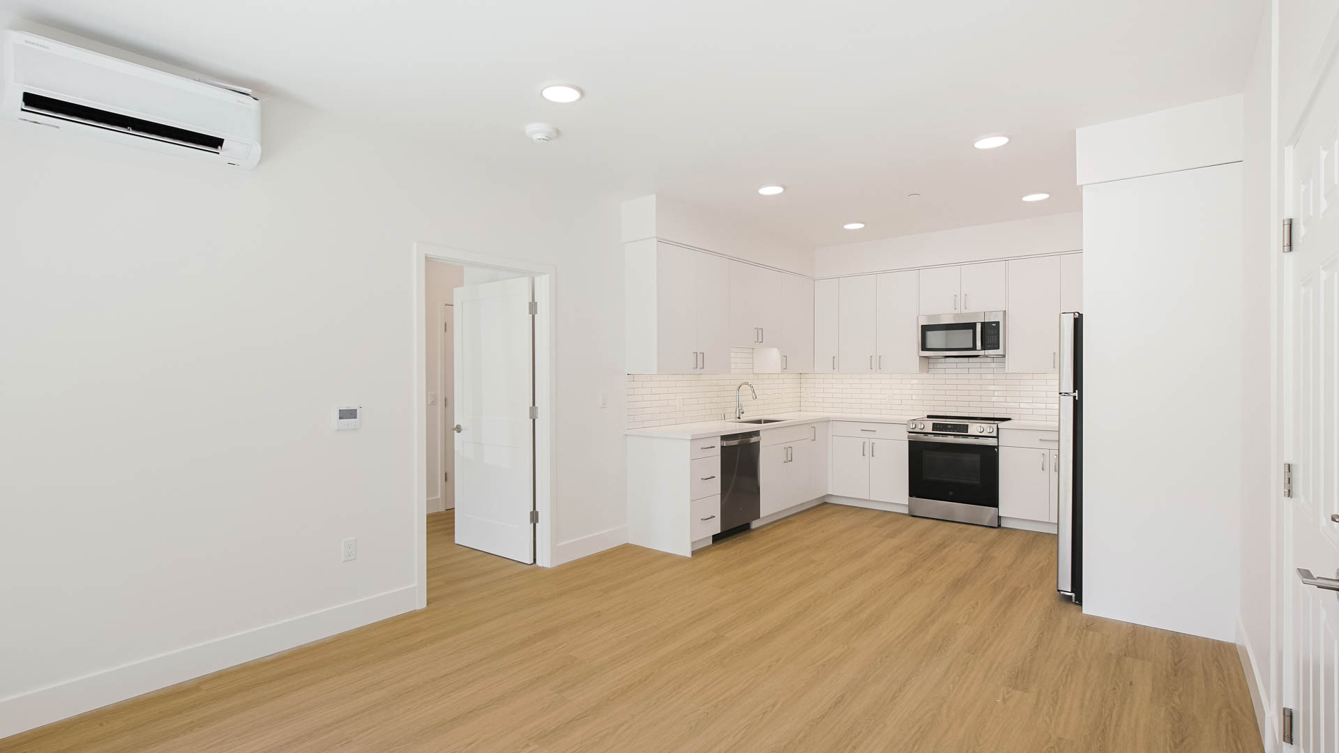Alborada Apartments 11 of 12