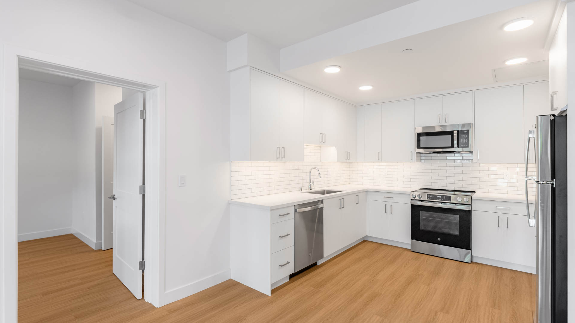 Alborada Apartments 10 of 12