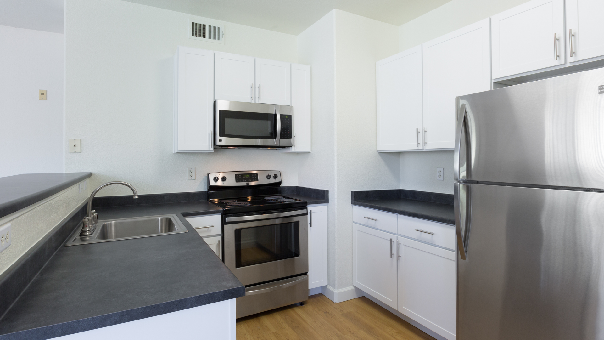 Alborada Apartments 8 of 16