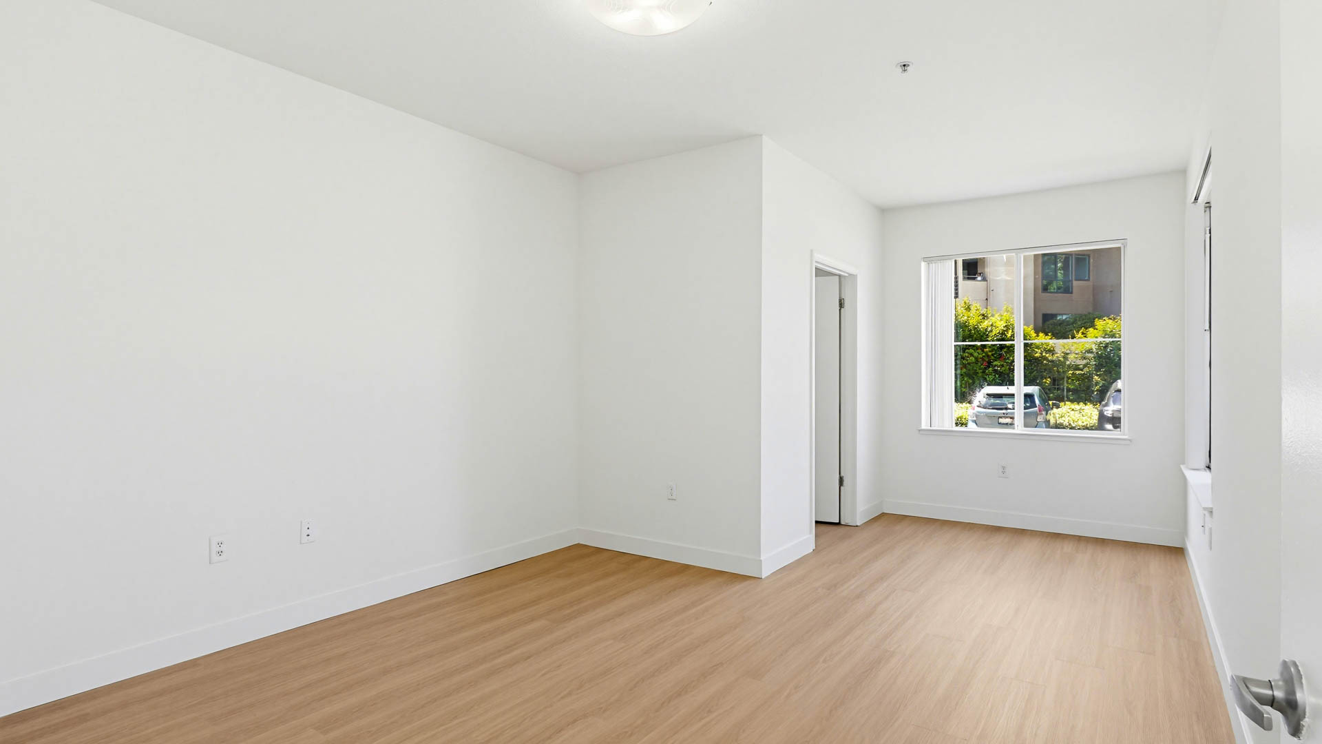 Alborada Apartments 4 of 9