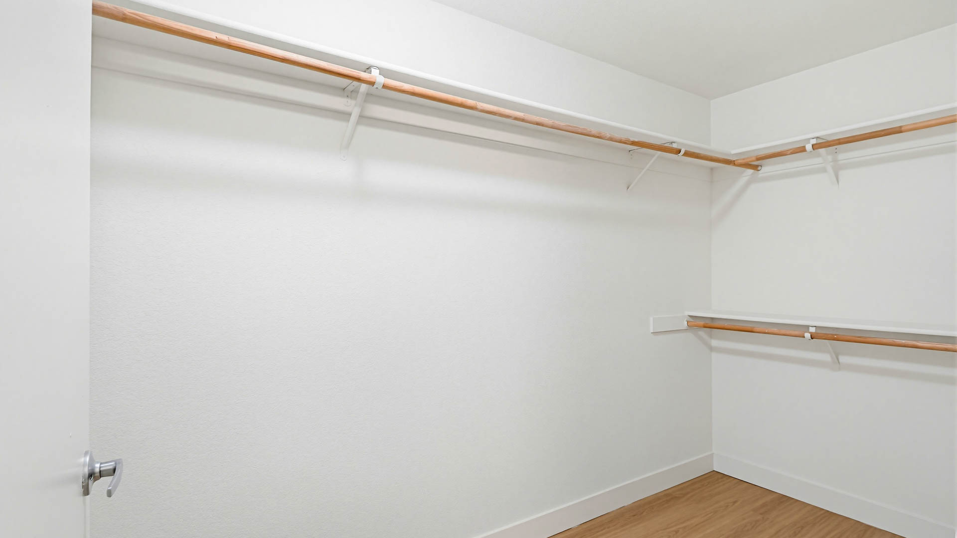 Alborada Apartments 3 of 9