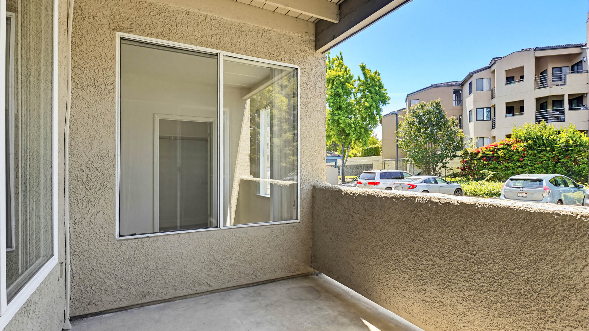 Alborada Apartments 6 of 9