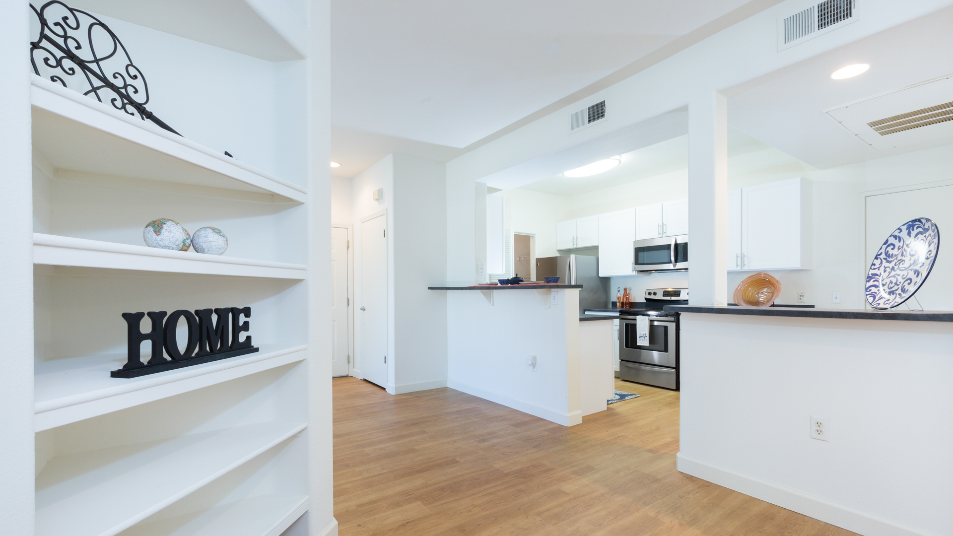 Alborada Apartments 5 of 8
