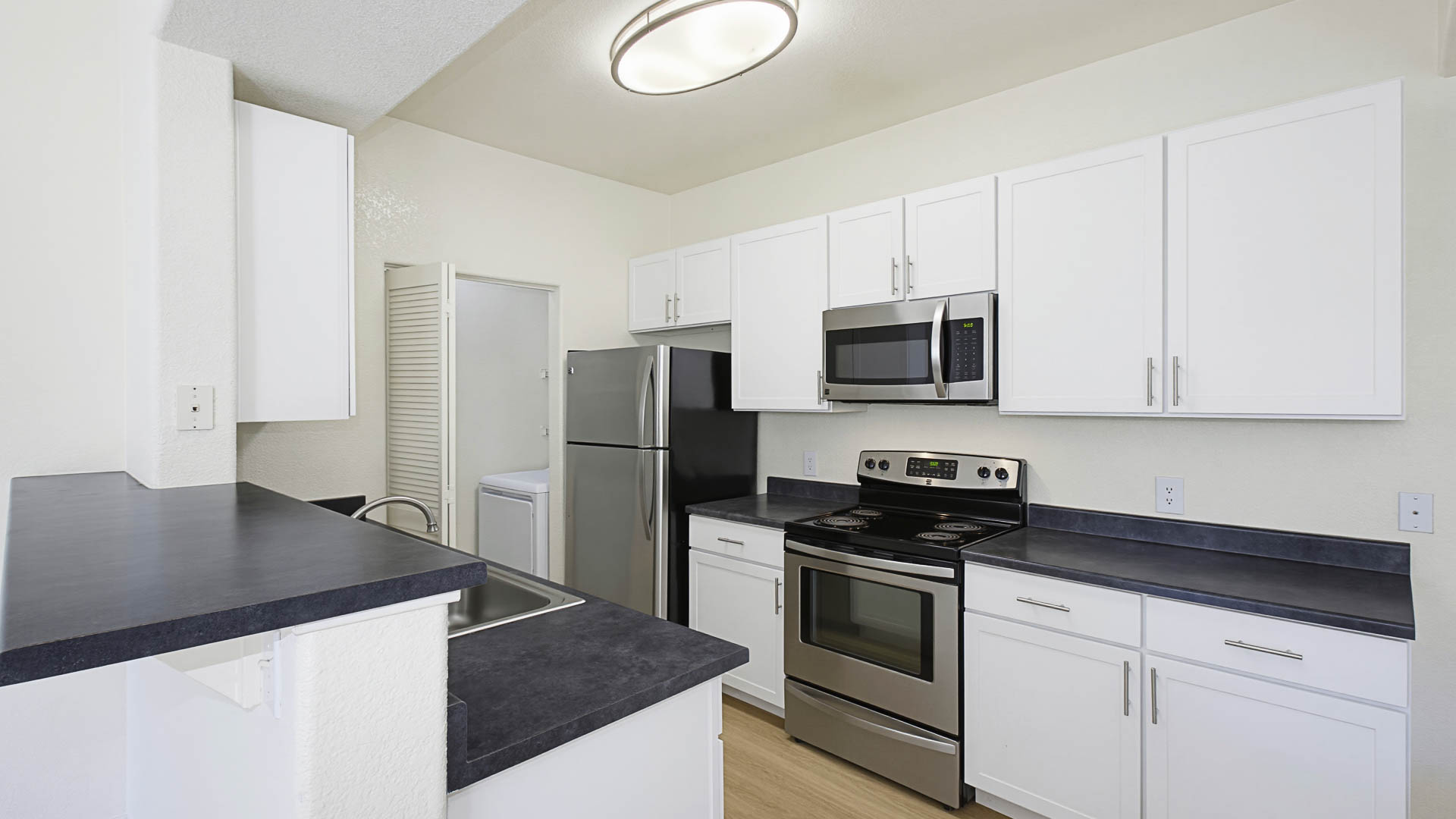 Alborada Apartments 9 of 12