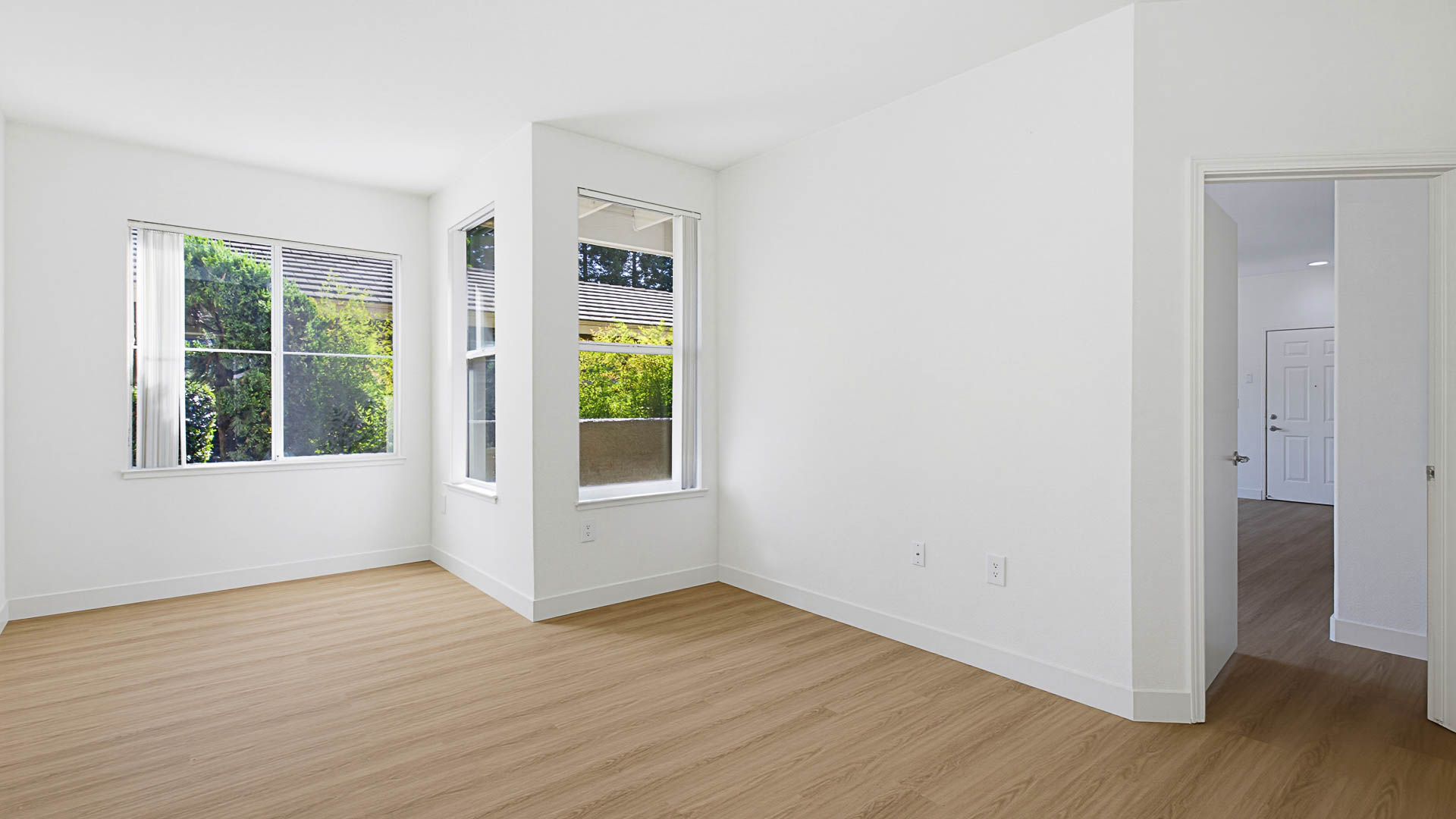 Alborada Apartments 25 of 48