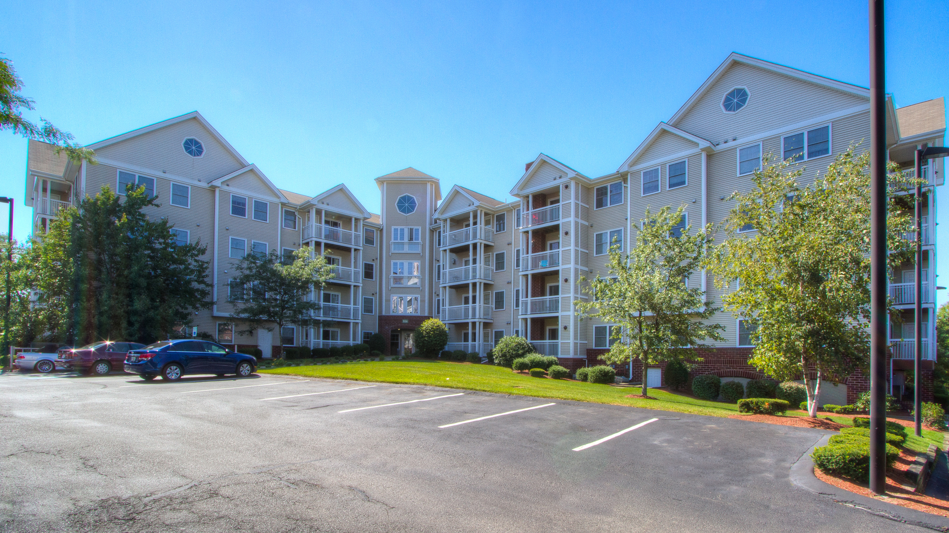 Rosecliff Apartments 4 of 12
