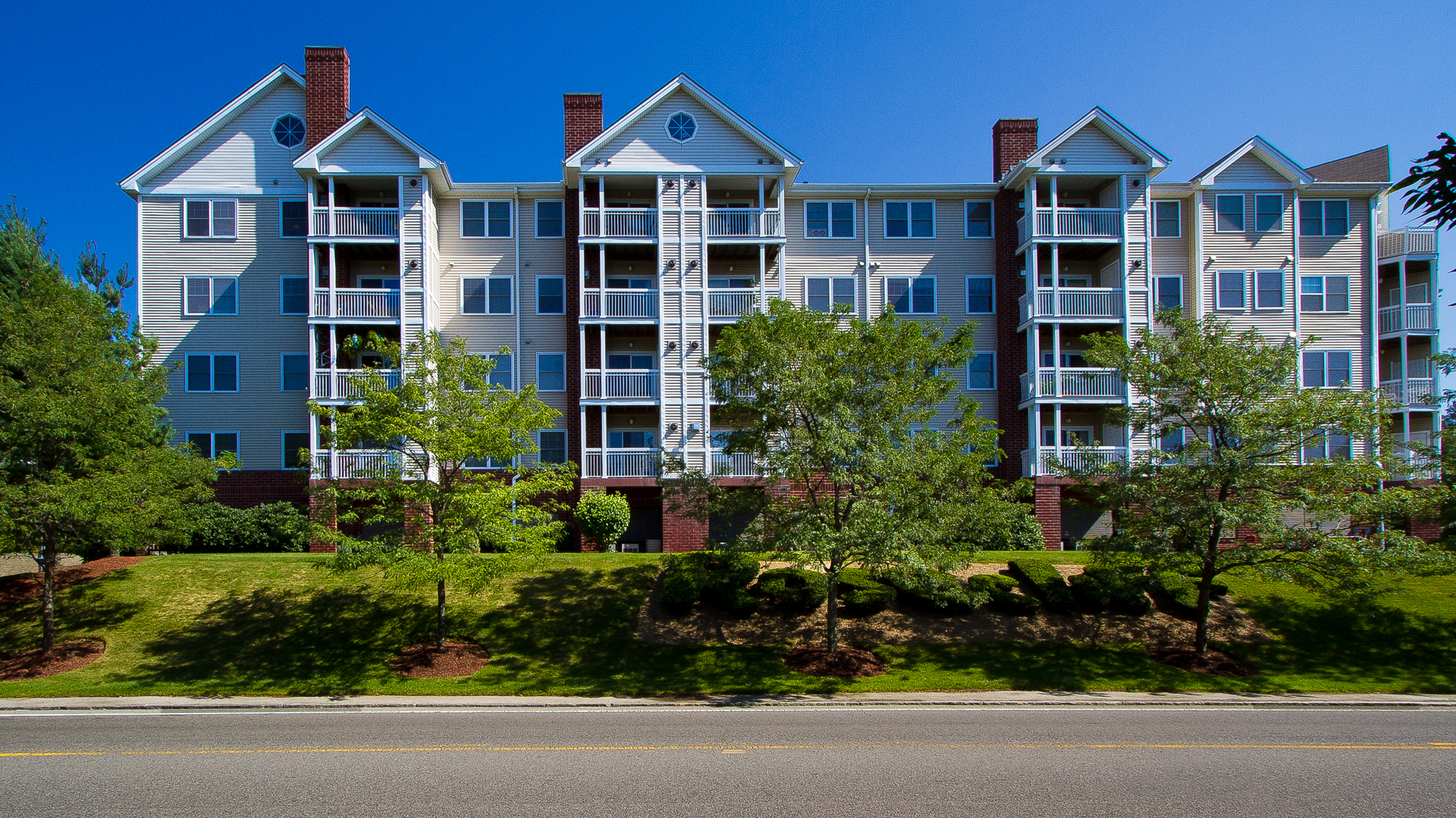 Rosecliff Apartments 3 of 12
