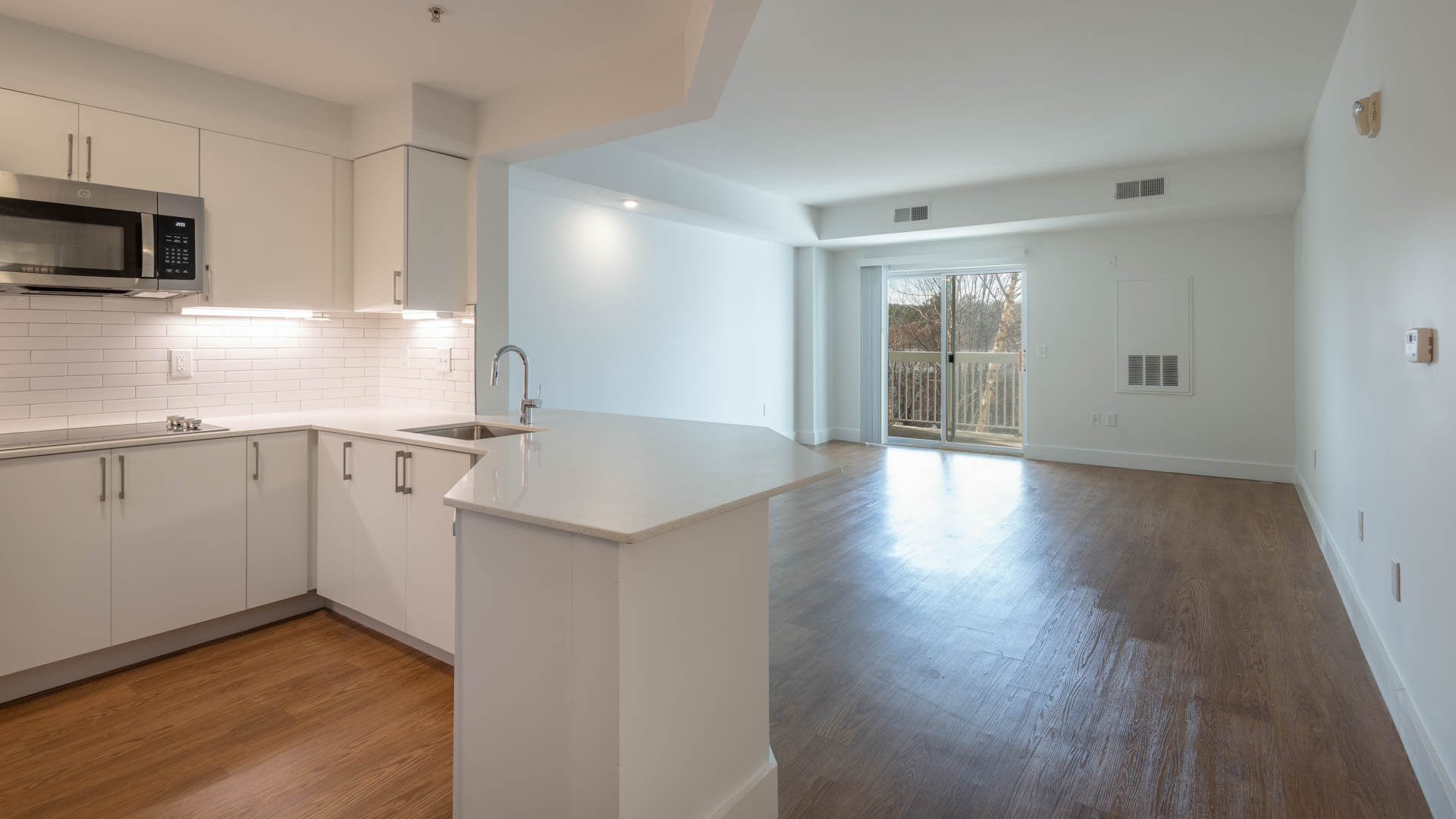 Rosecliff Apartments 3 of 8