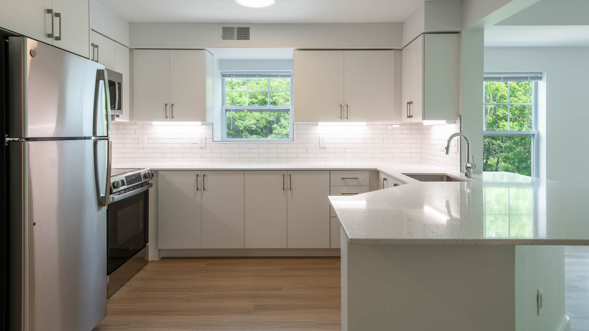 Rosecliff Apartments 5 of 12