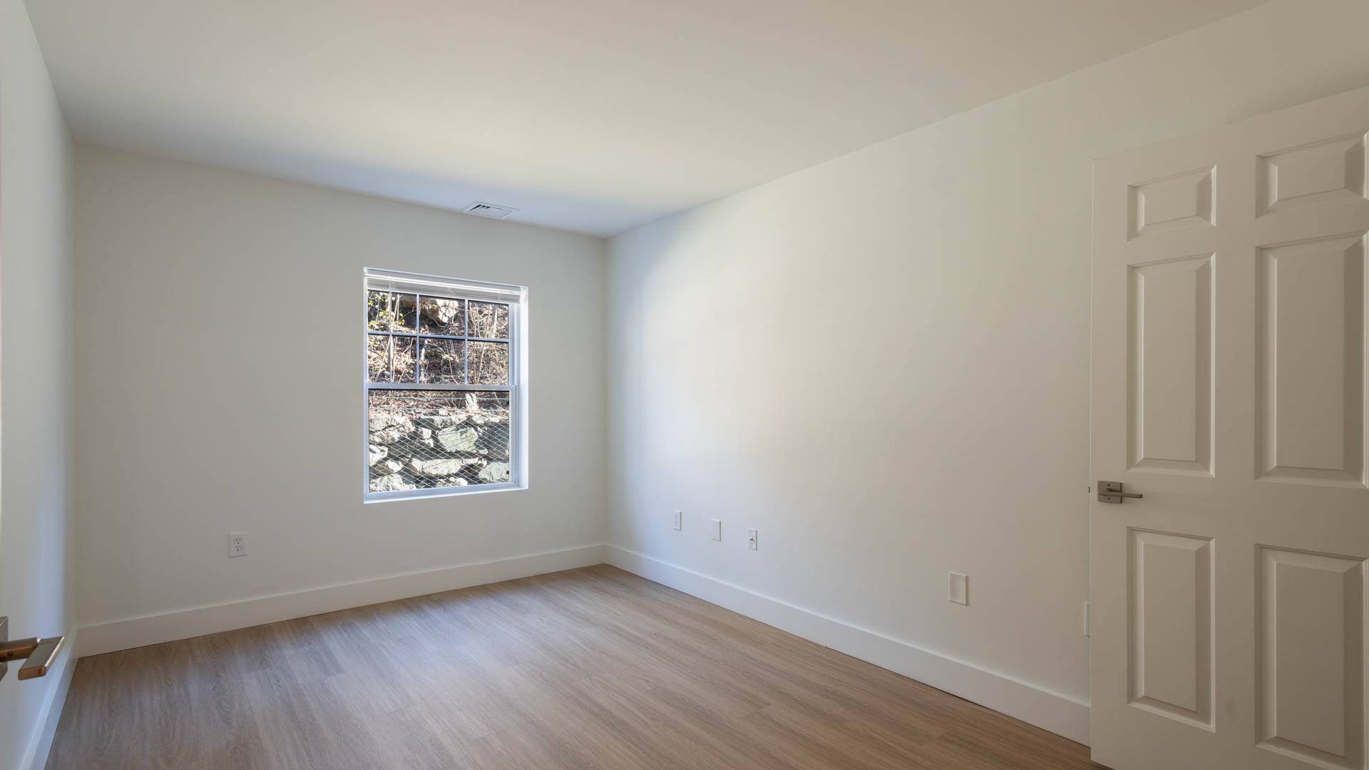 Rosecliff Apartments 6 of 10