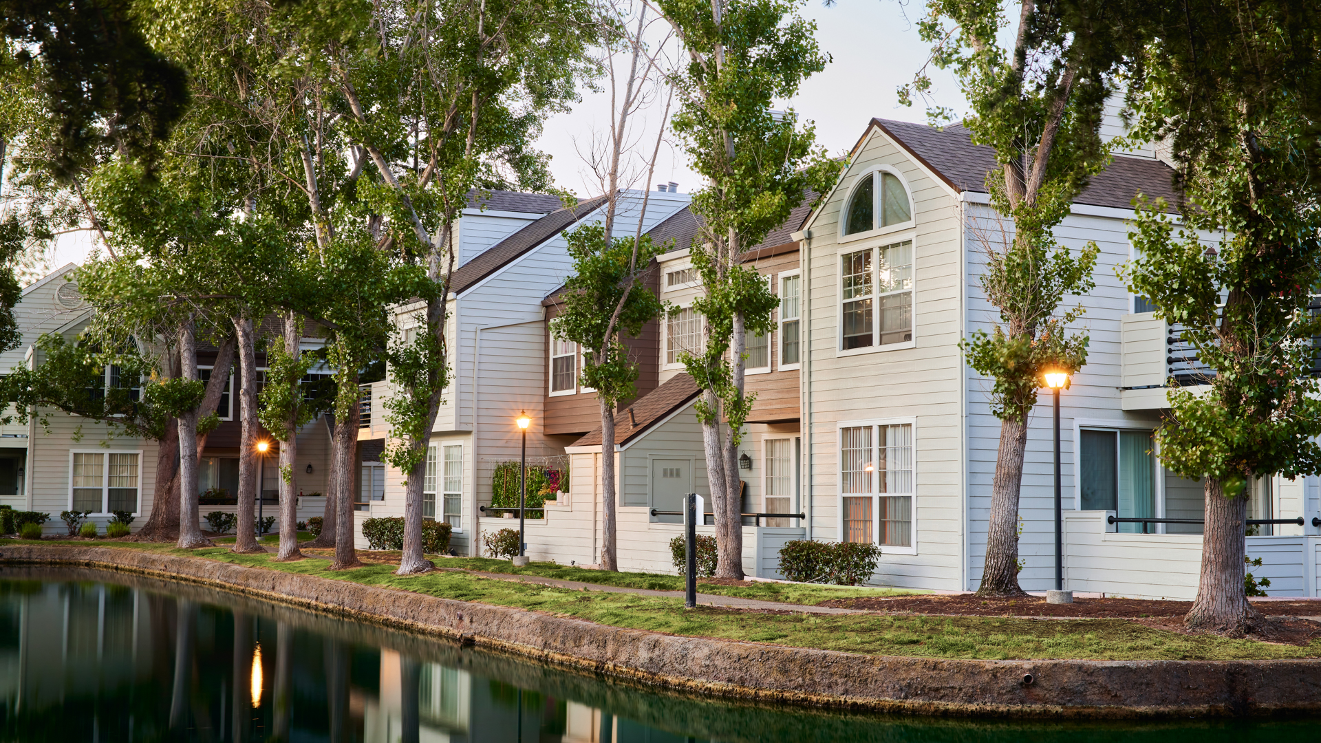 Schooner Bay Apartment Homes 2 of 12