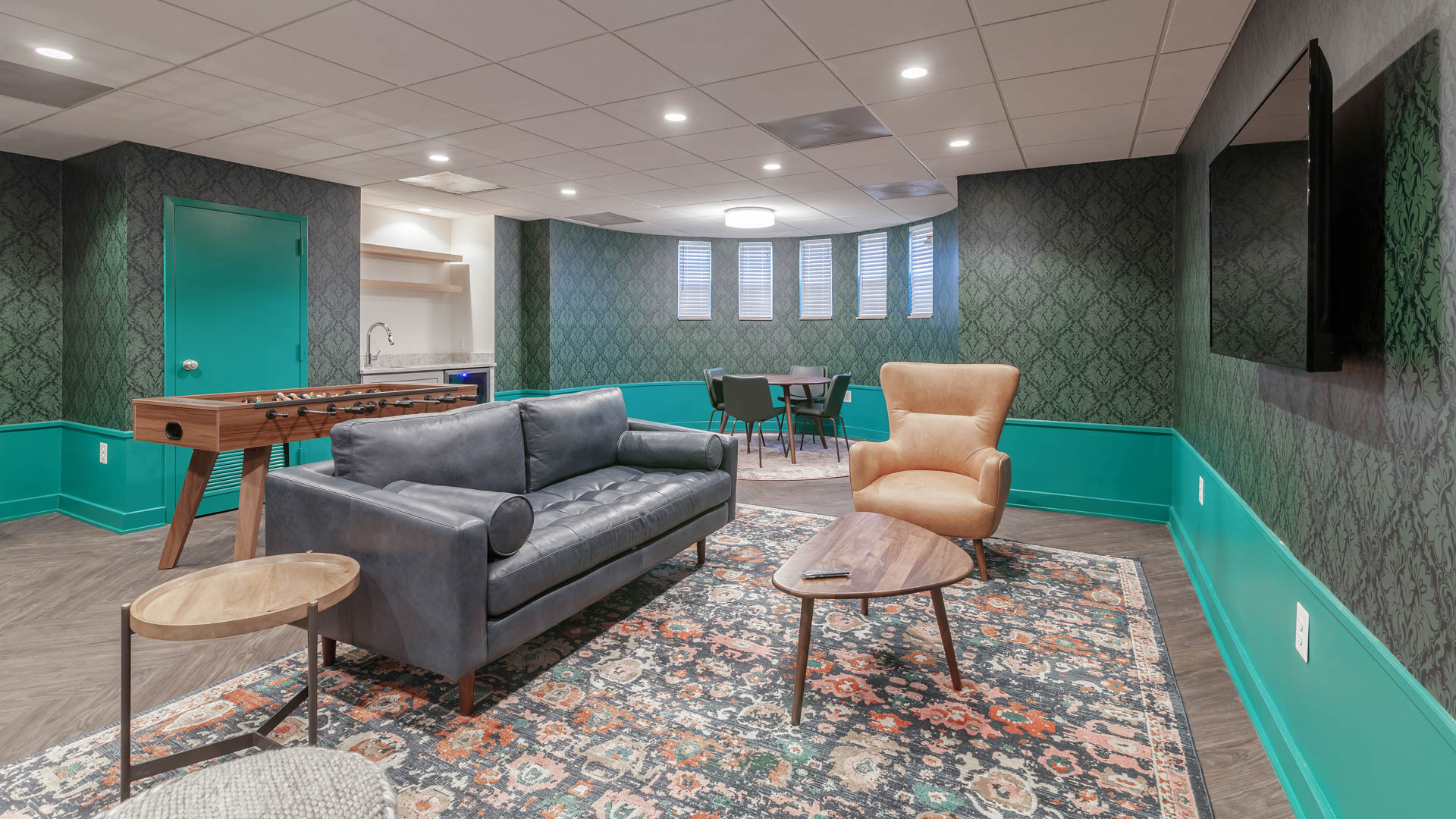 Game room at Sheffield Court Apartments (2 of 4)