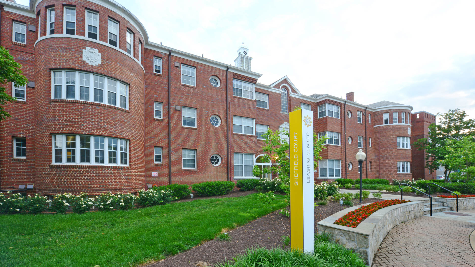 Sheffield Court Apartments 2 of 12