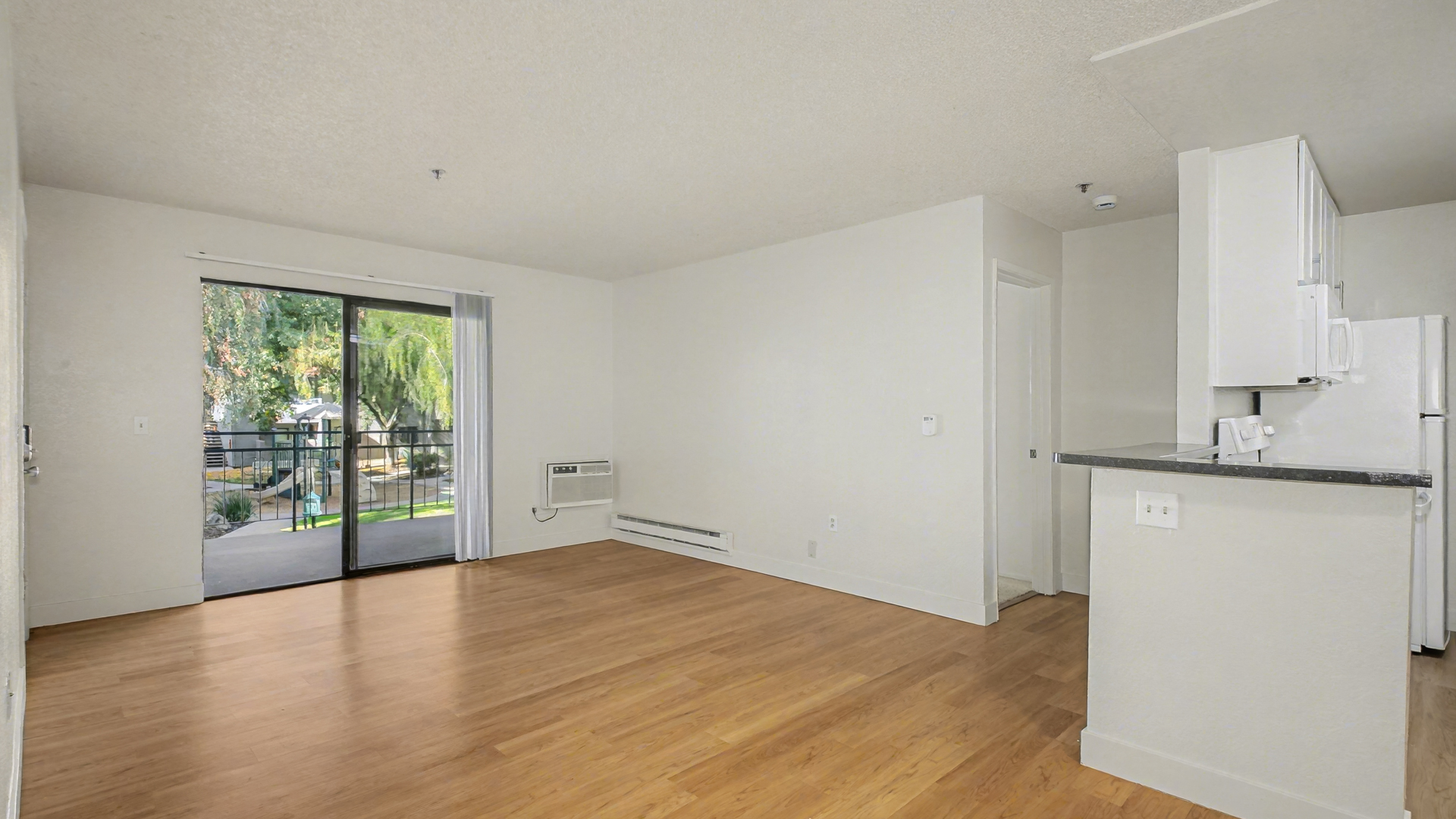 Skylark Apartments 3 of 11