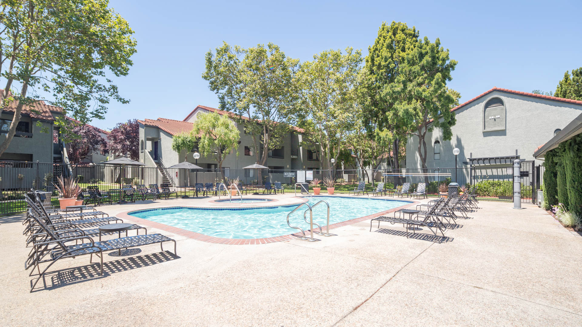 Pool at Skylark Apartments