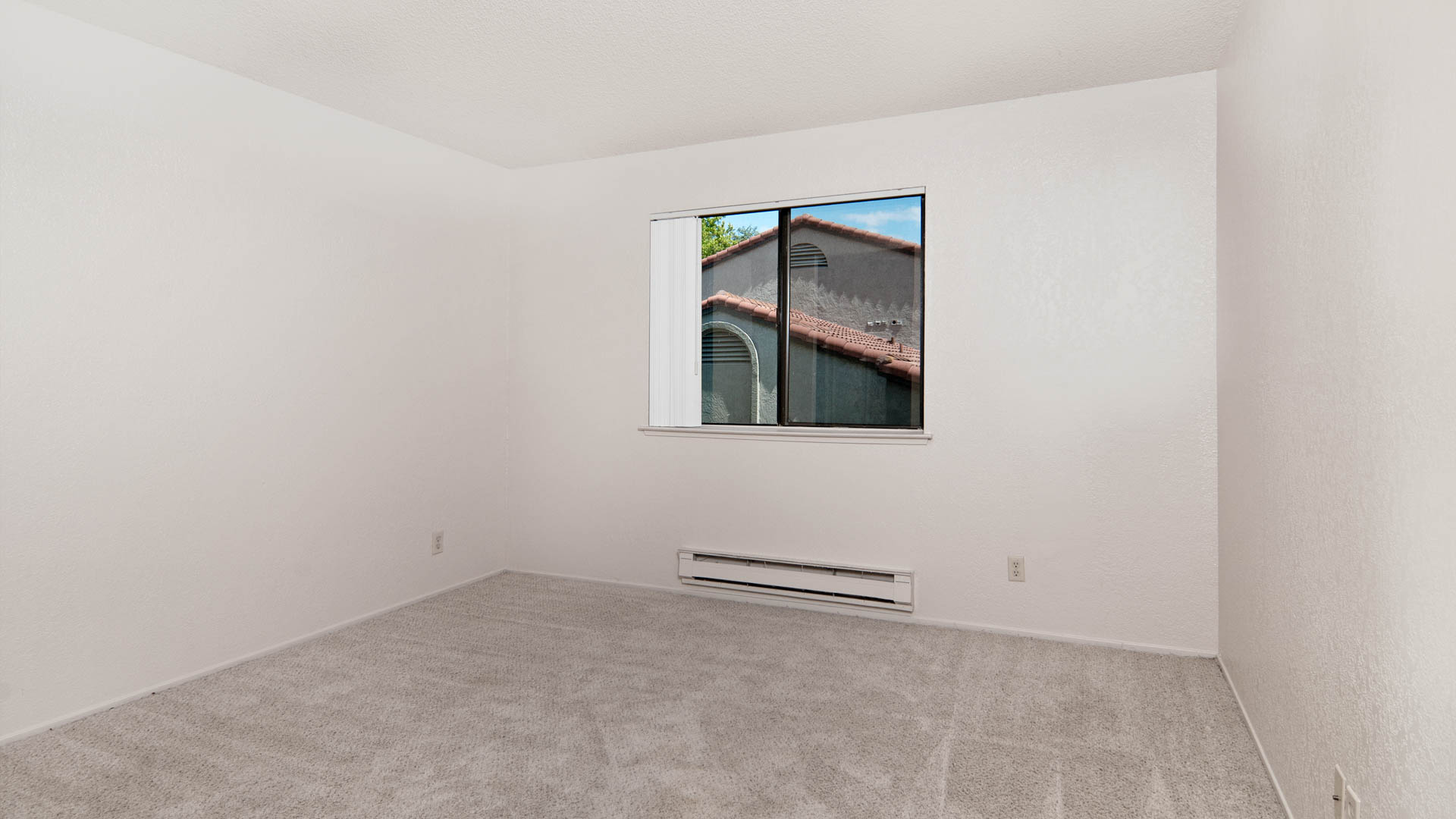 Skylark Apartments 3 of 8