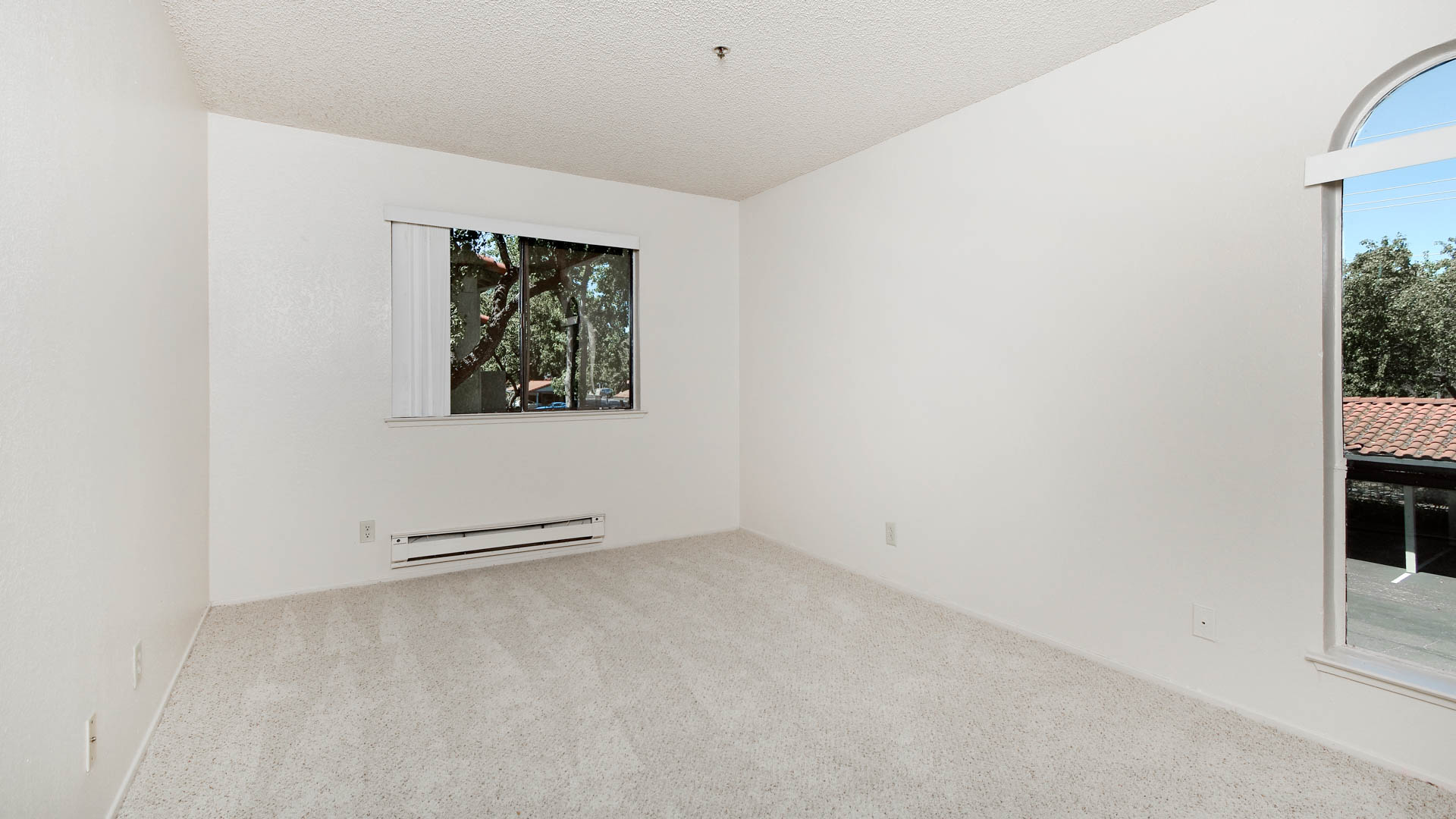 Skylark Apartments 15 of 18