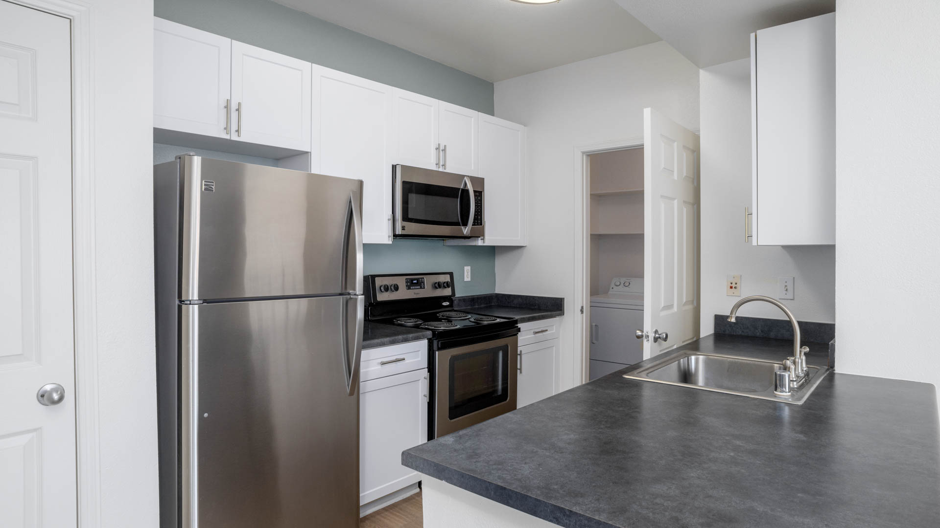 Sonterra at Foothill Ranch Apartments 5 of 12