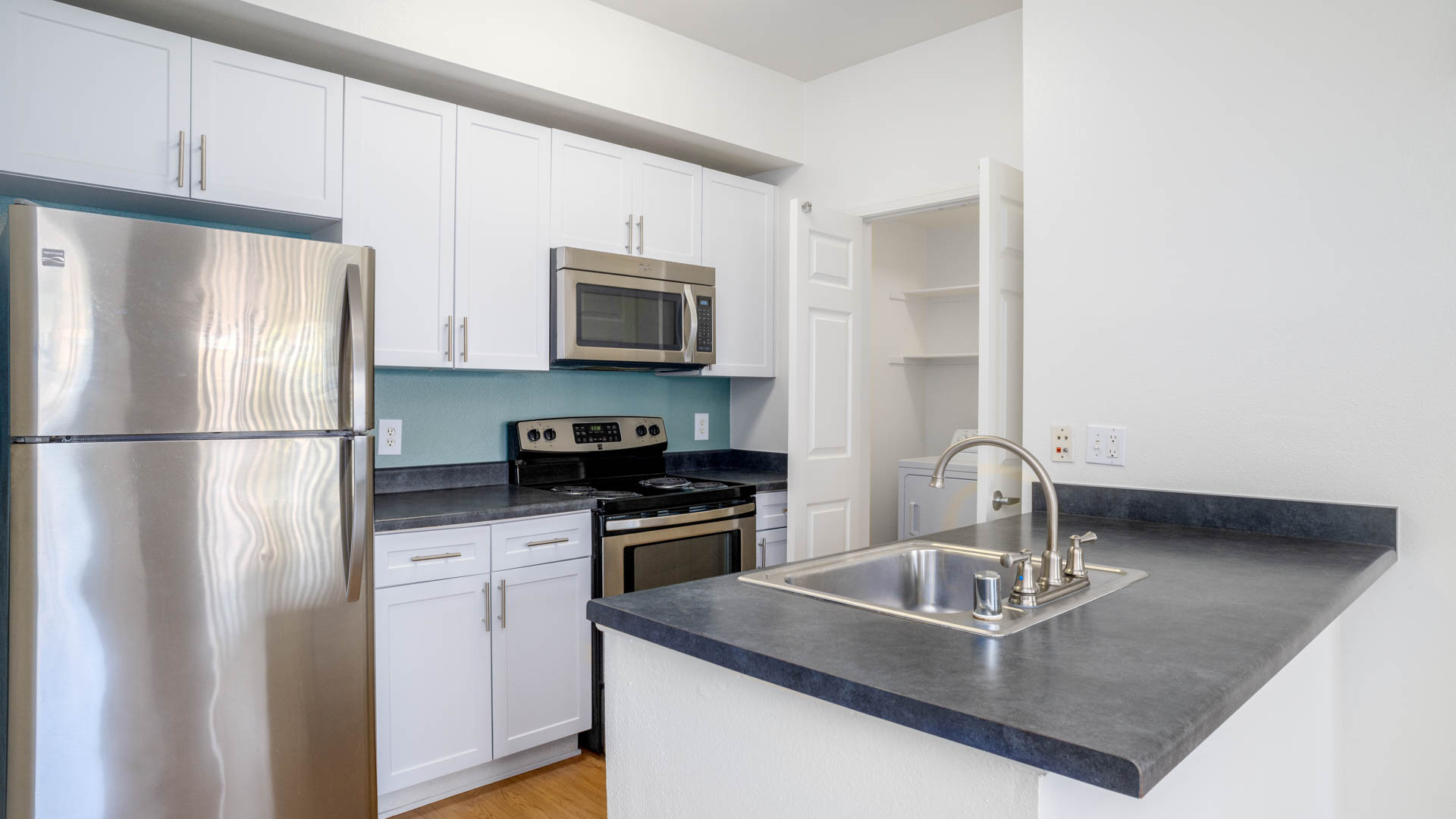 Sonterra at Foothill Ranch Apartments 6 of 12