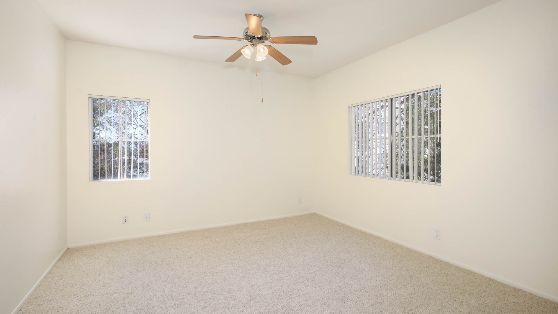 Sonterra at Foothill Ranch Apartments 5 of 11