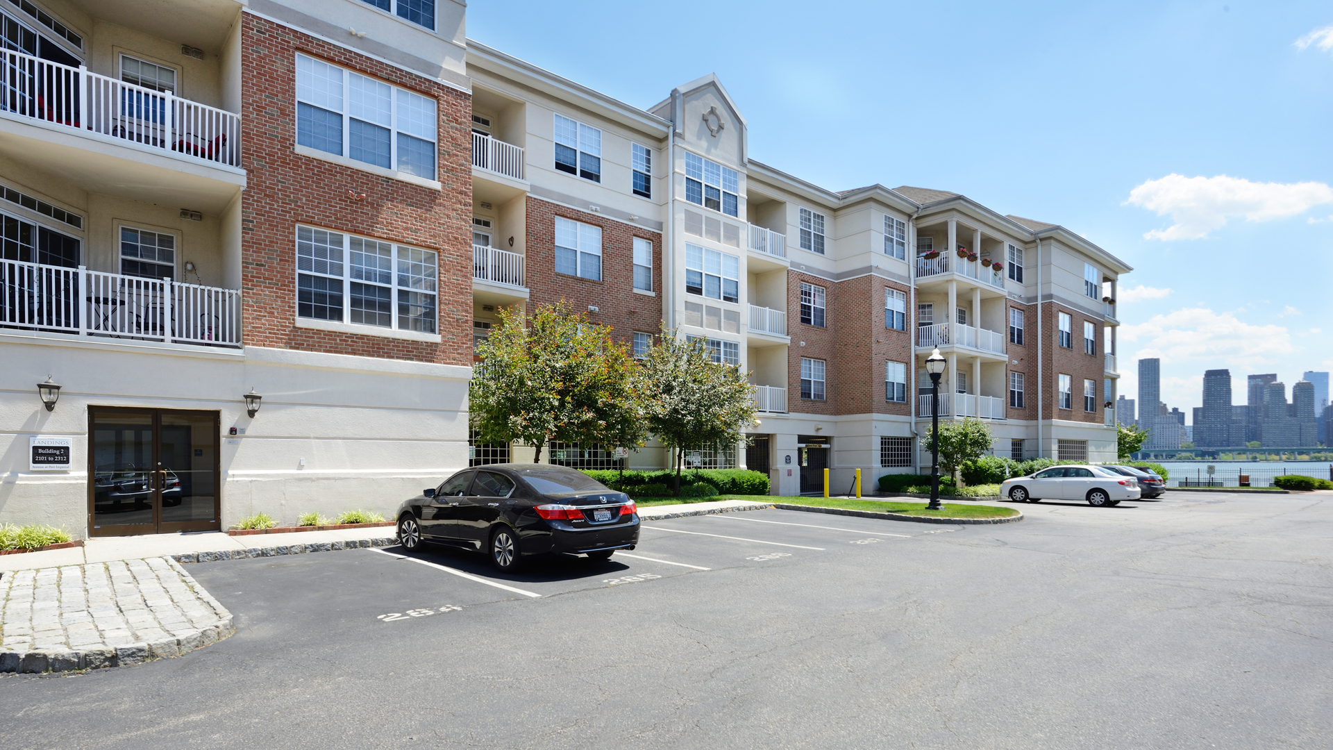 The Landings at Port Imperial Apartments 5 of 12