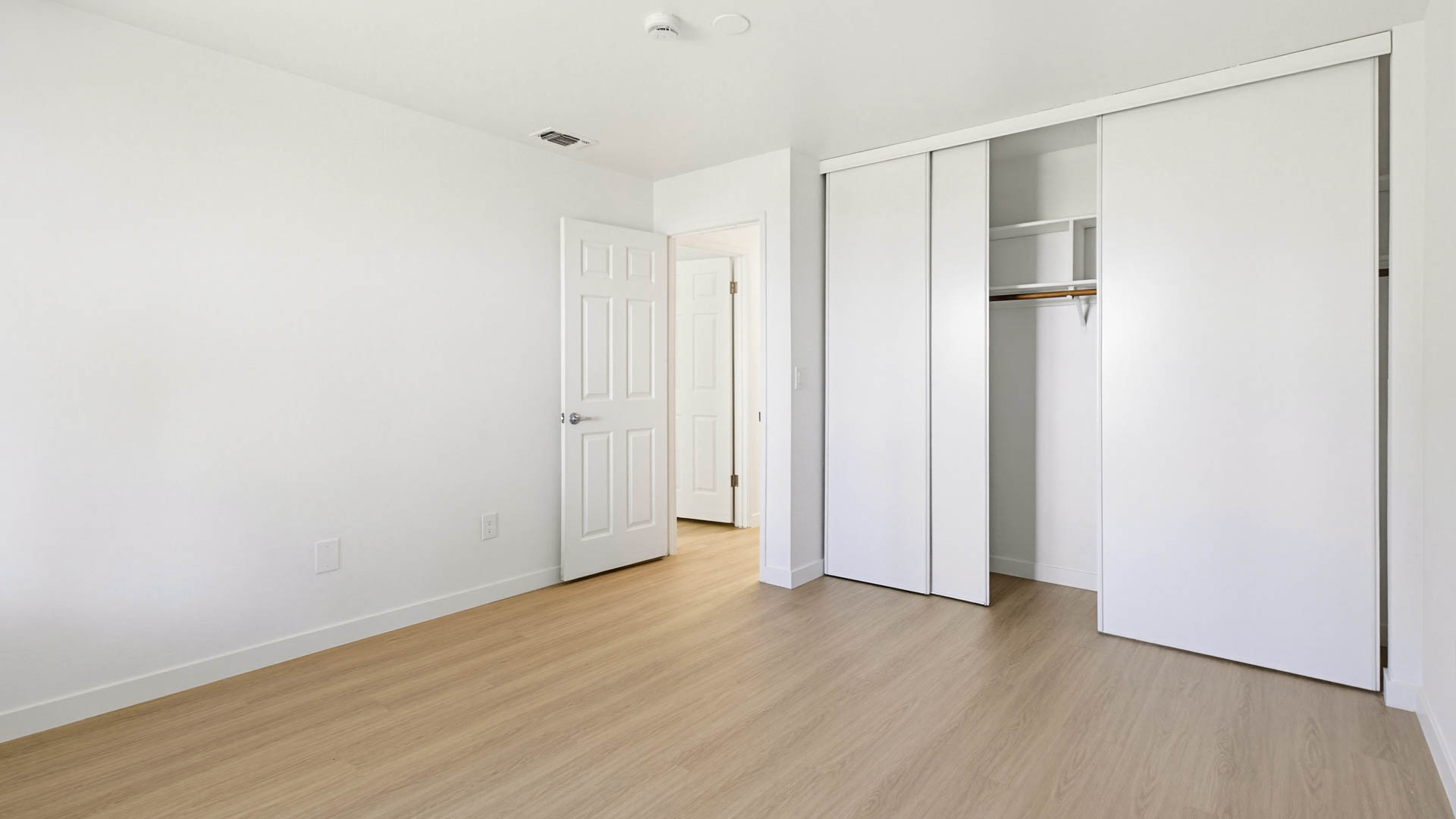 Canyon Creek Apartments 24 of 32