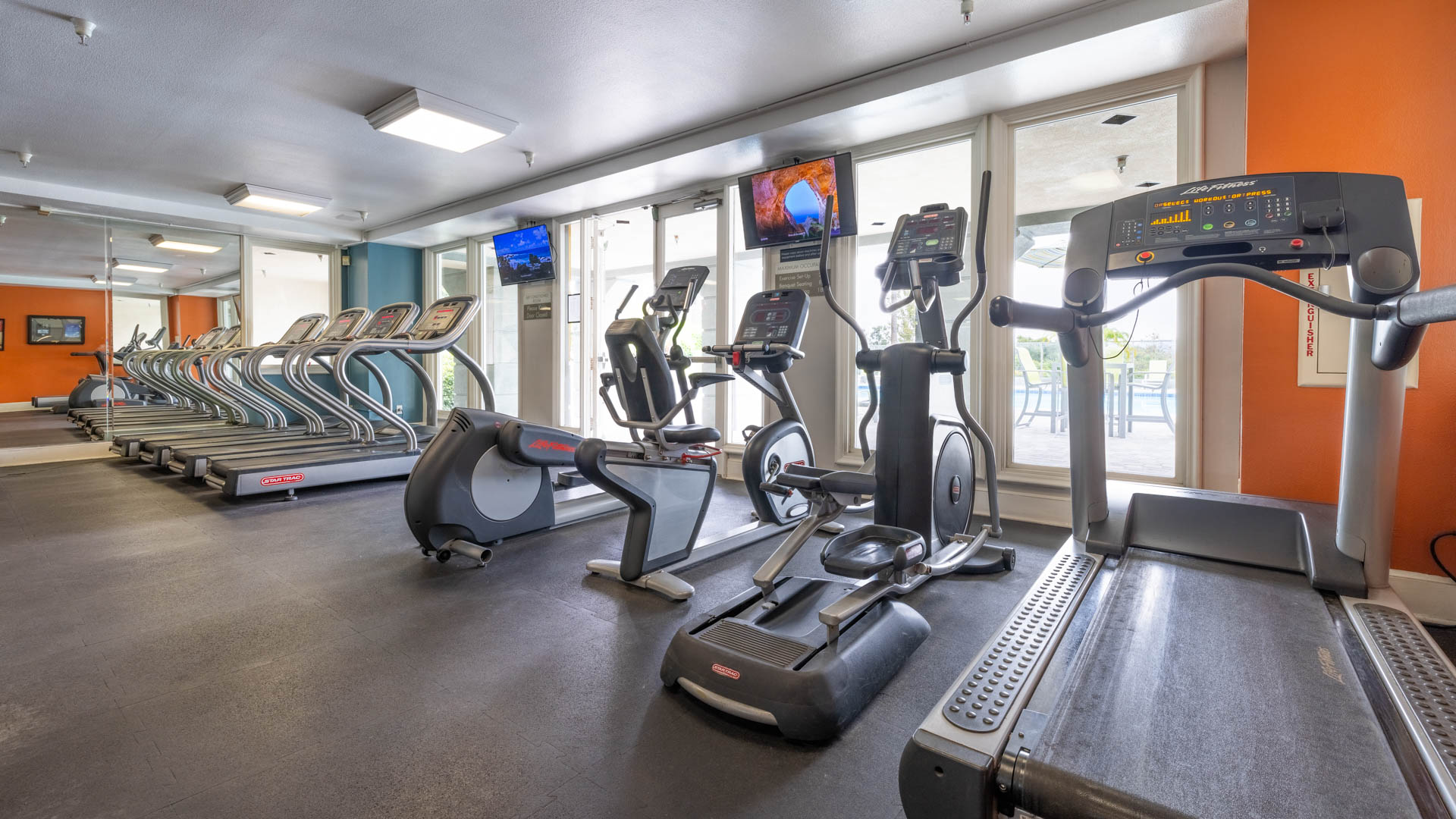 Gym at Toscana Apartments (2 of 2)