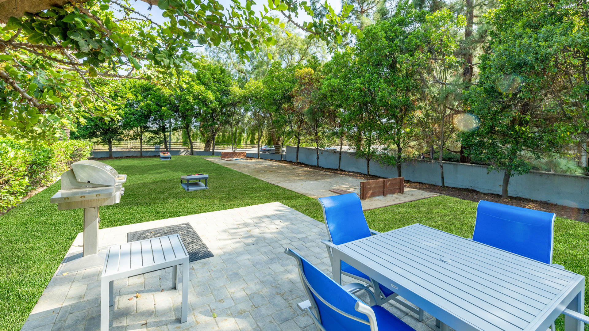 Grill area at Toscana Apartments