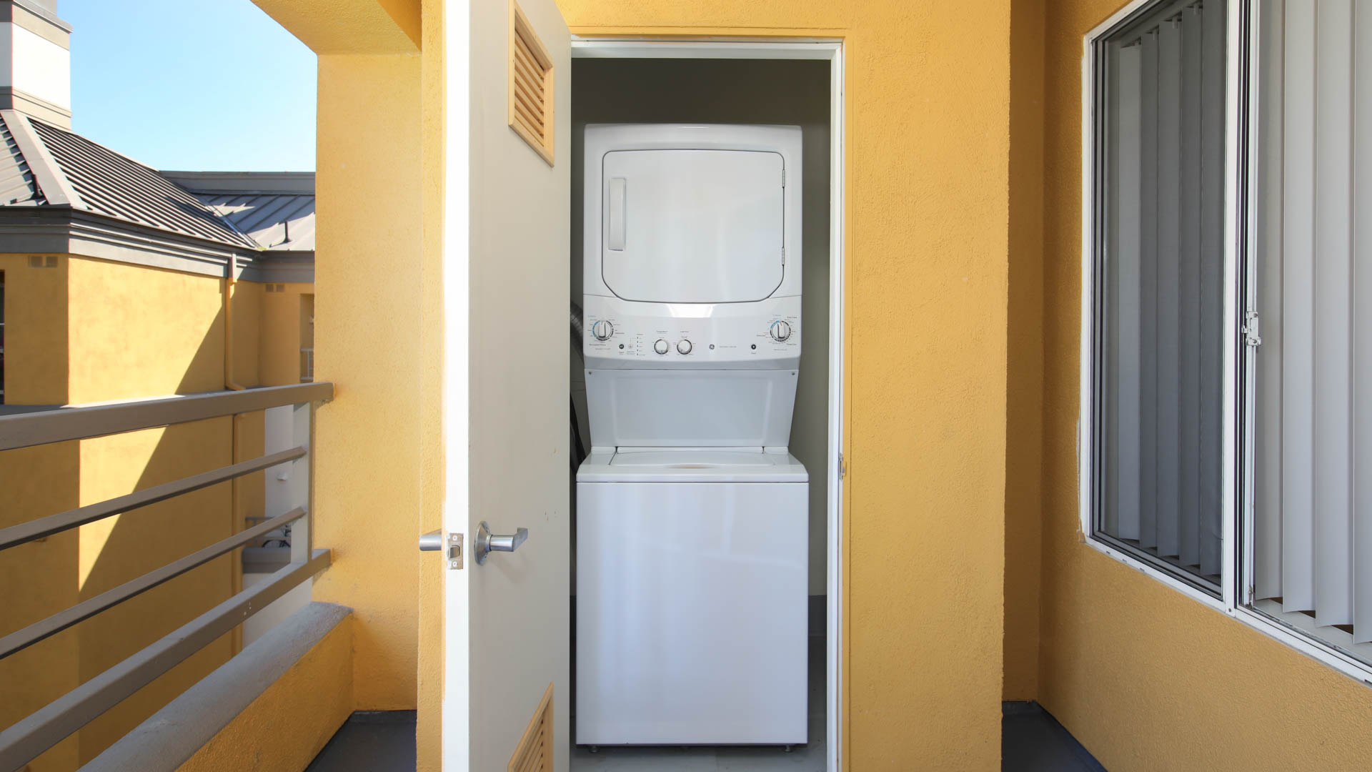 Toscana Apartments 7 of 11