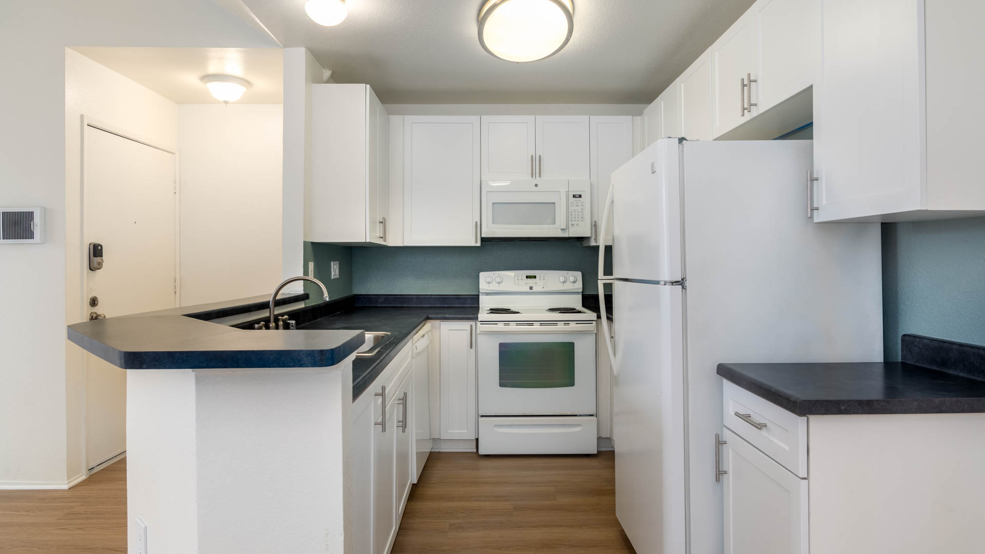 Canyon Ridge Apartments 7 of 12