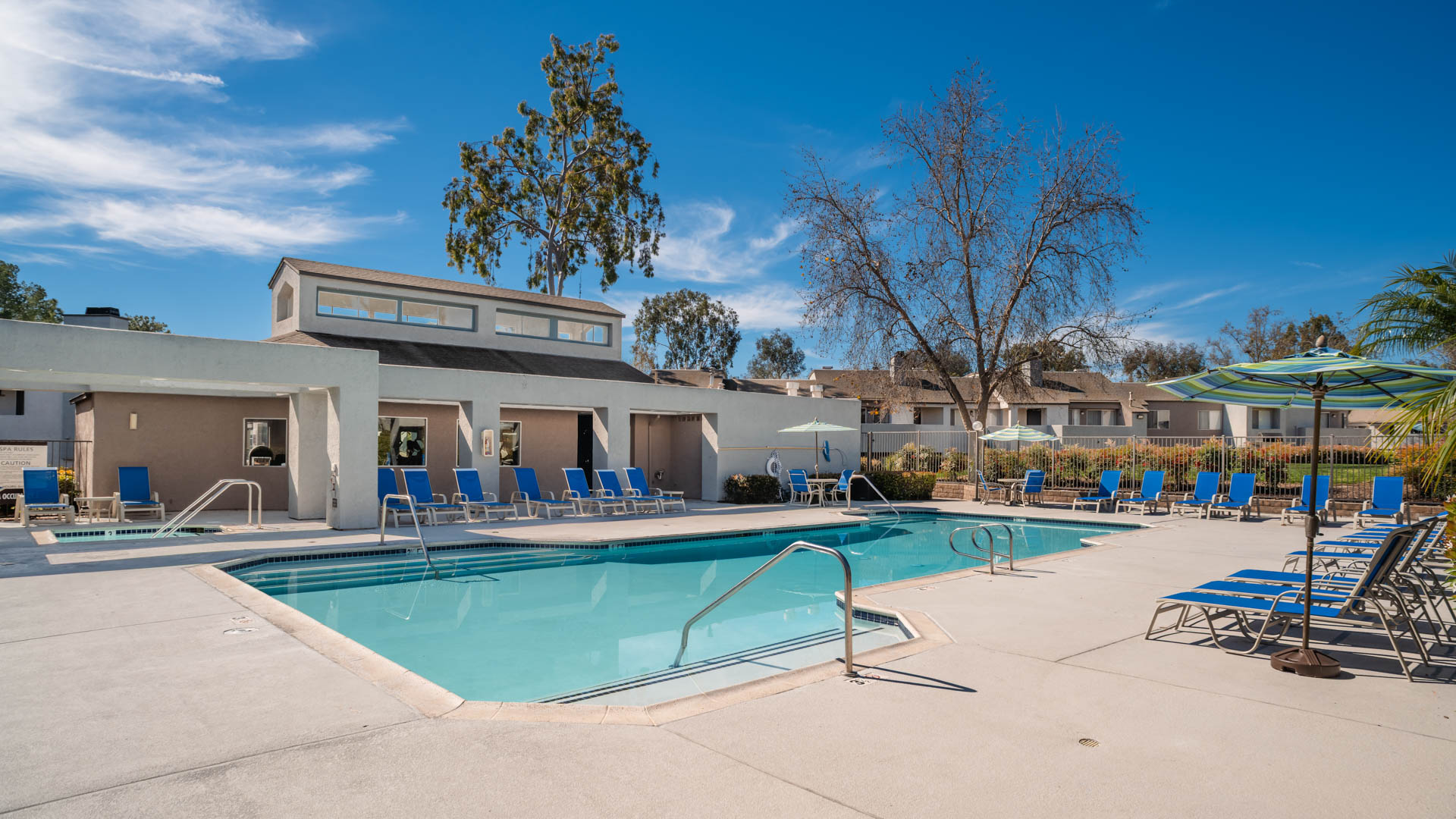Pool at Villa Solana Apartments (1 of 2)