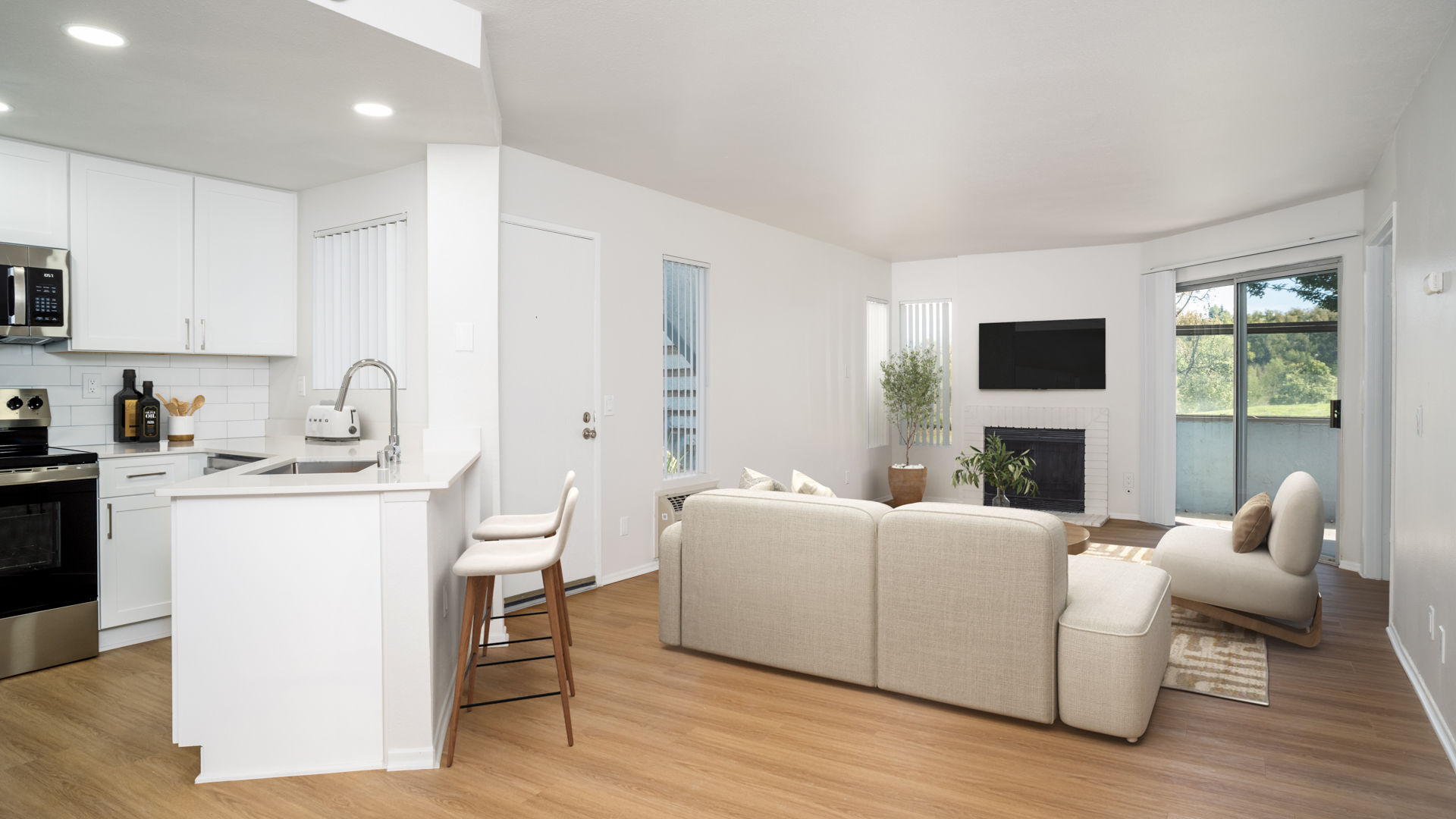 Villa Solana Apartments 9 of 12