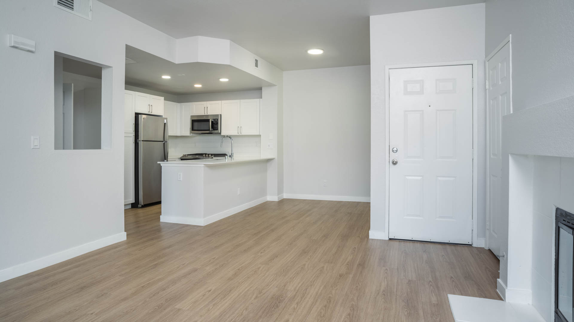 Vista Del Lago Apartments 12 of 12