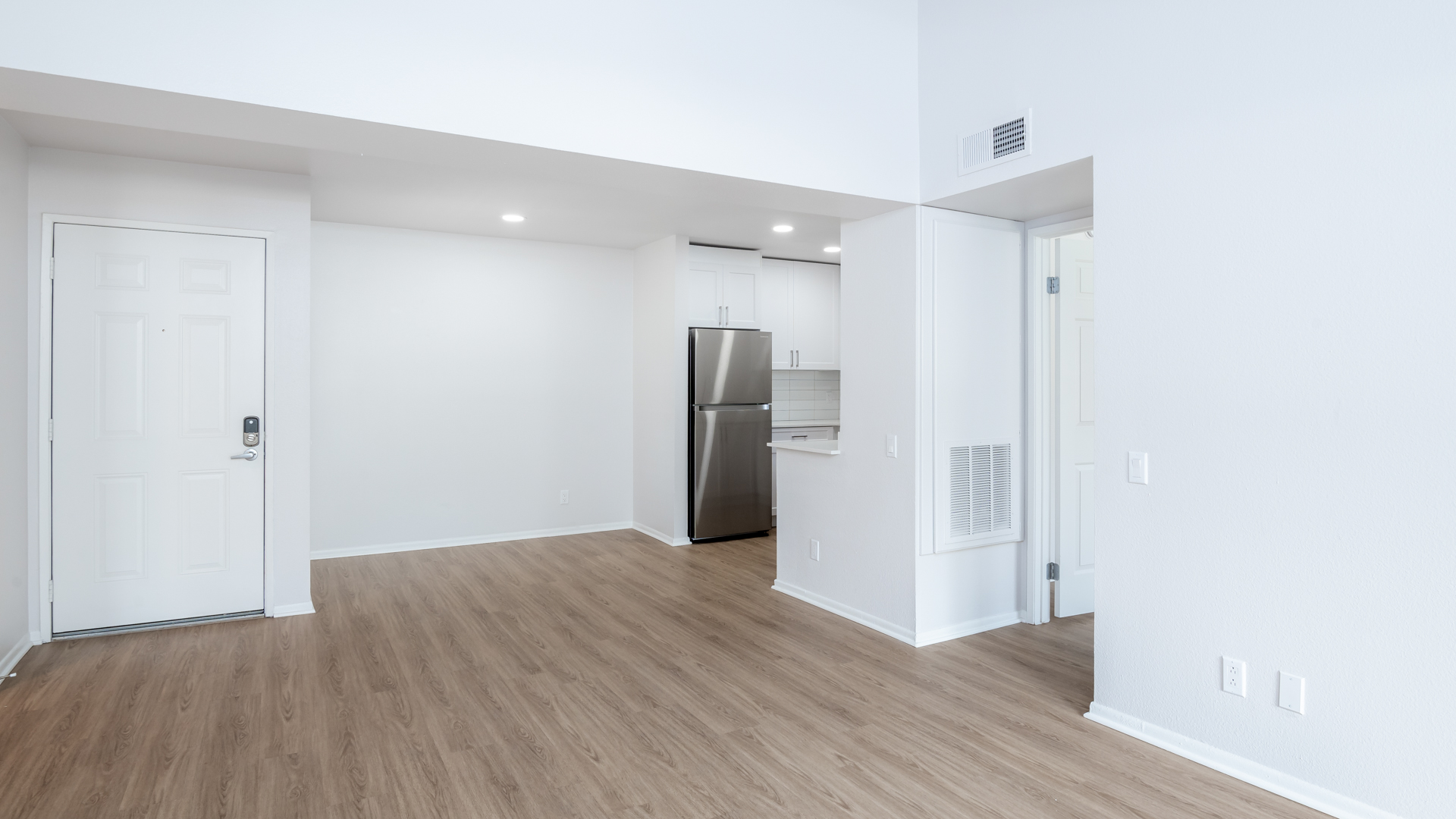 Carmel Terrace Apartments 3 of 11