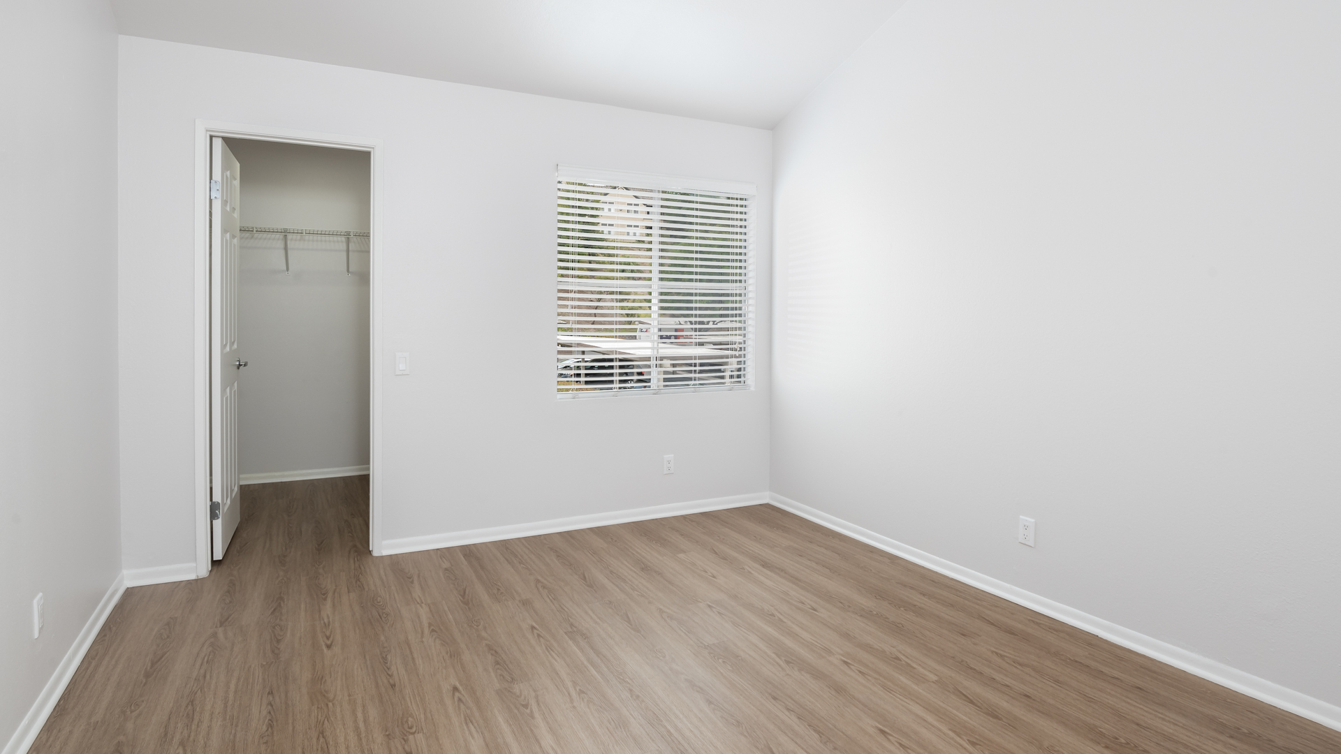 Carmel Terrace Apartments 7 of 11