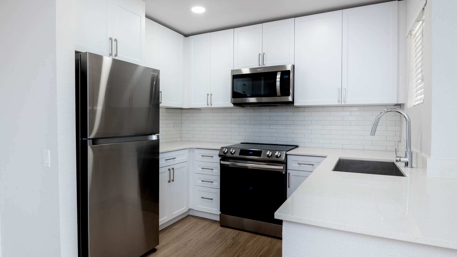 Carmel Terrace Apartments 5 of 11