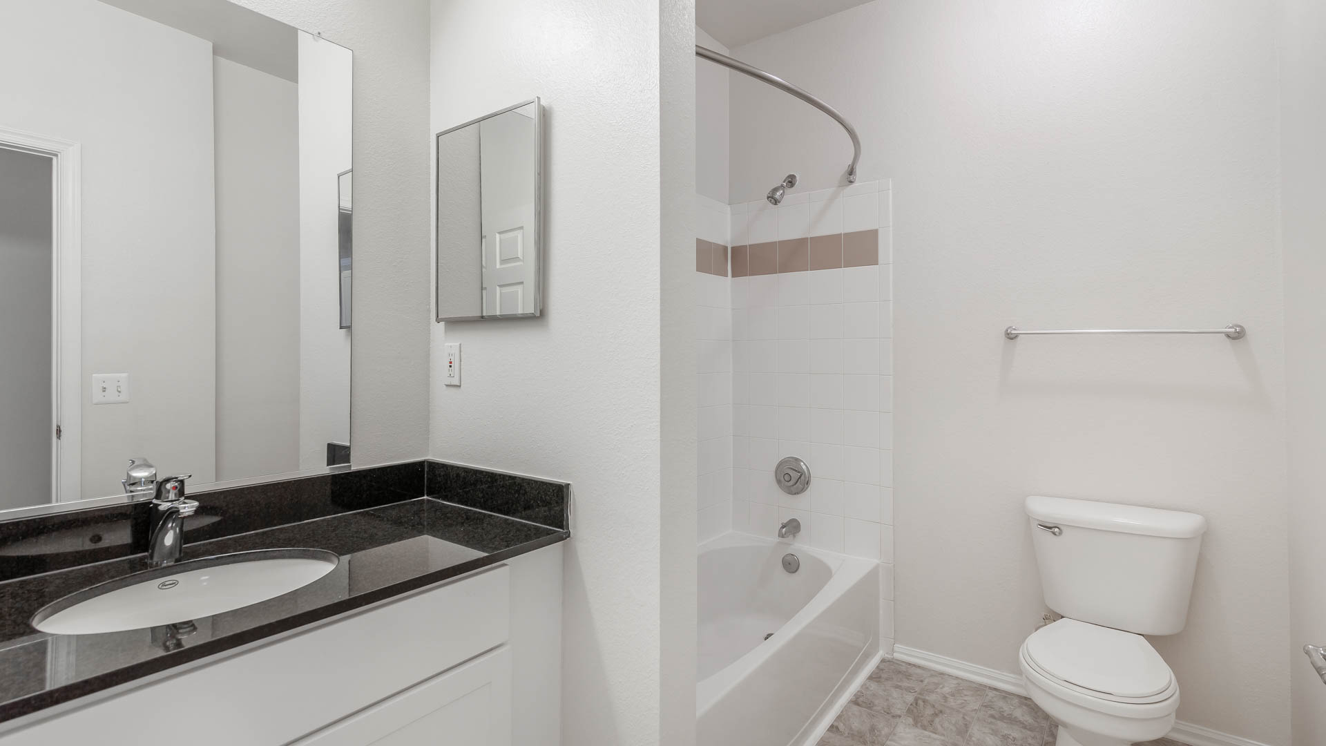 The Reserve at Fairfax Corner Apartments 1 of 7