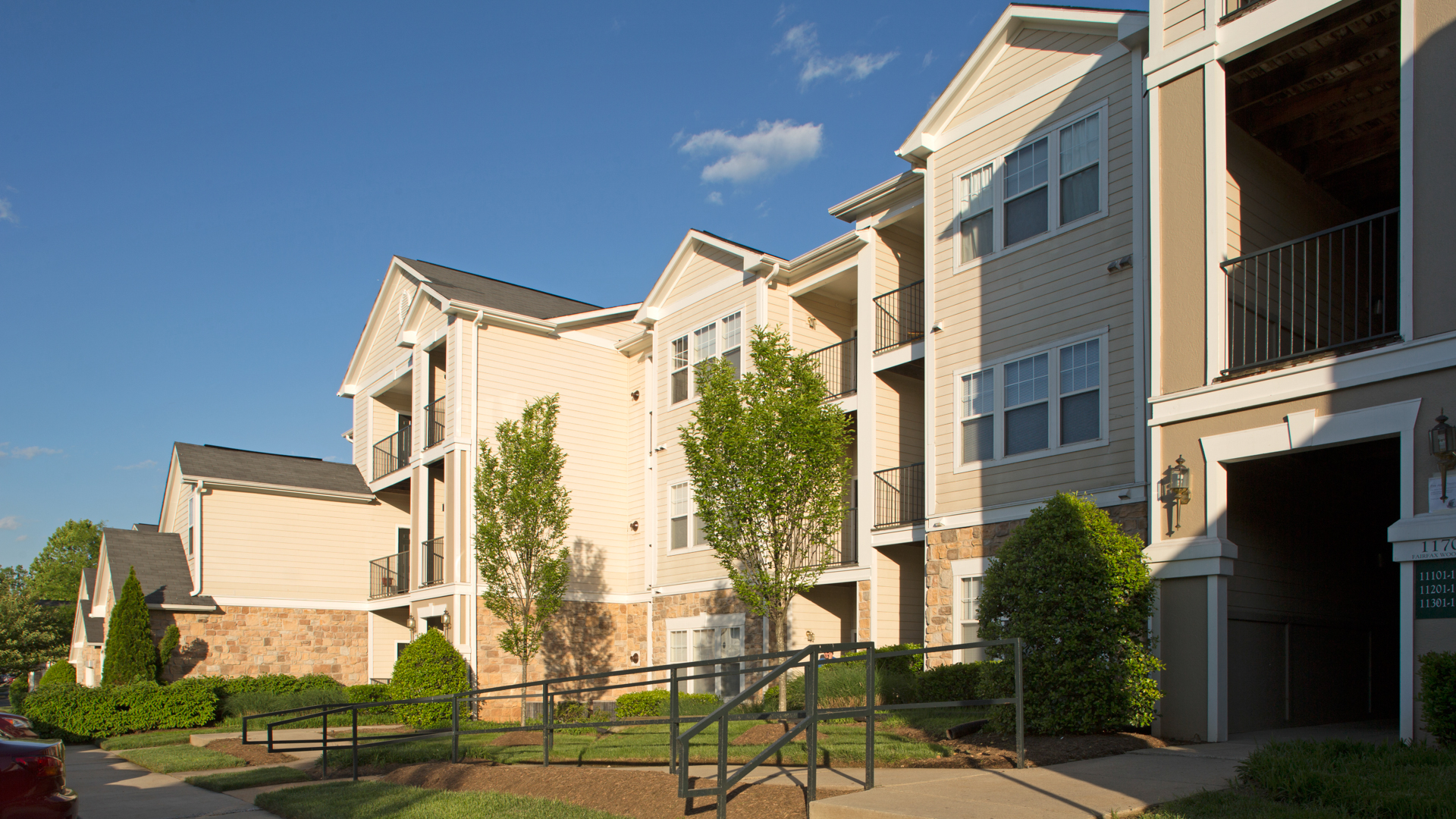 The Reserve at Fairfax Corner Apartments 2 of 12