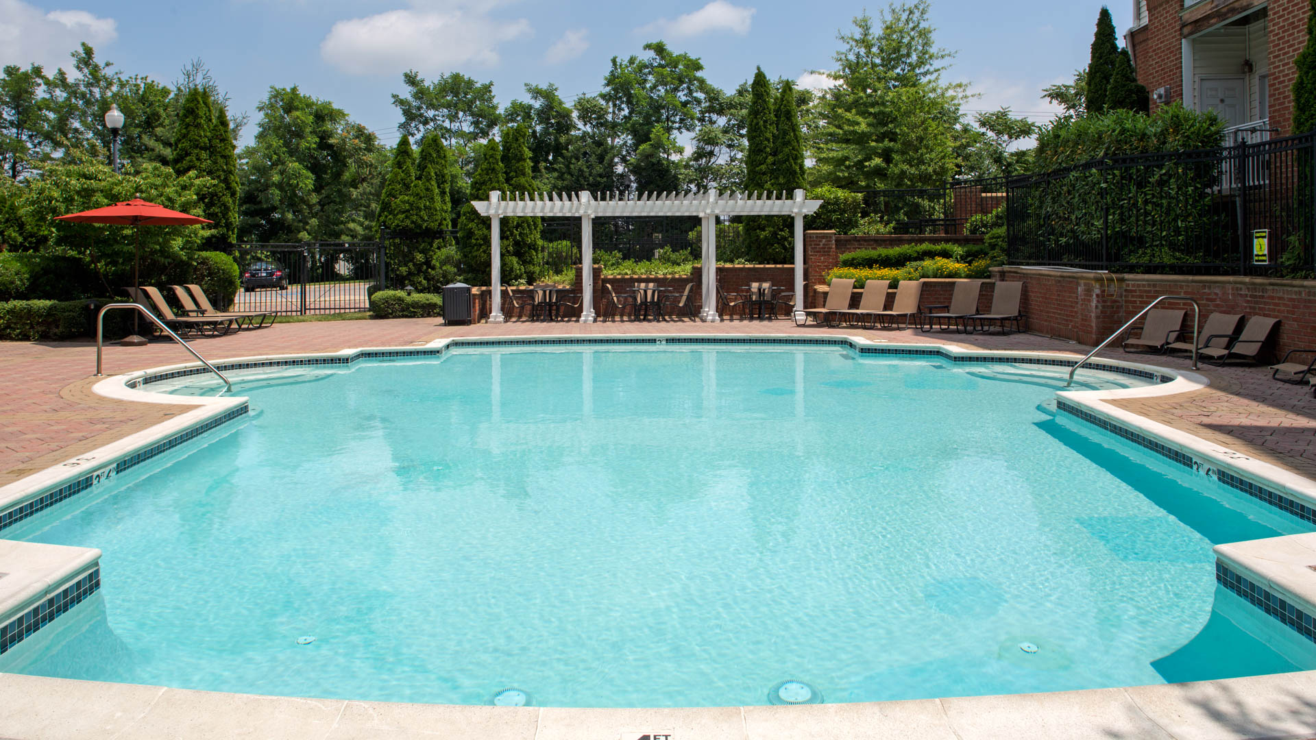 Pool at The Reserve at Eisenhower Apartments (1 of 3)