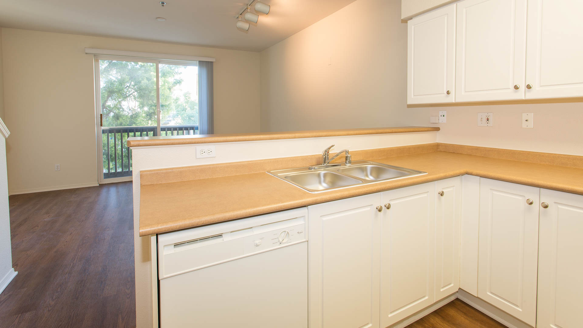Artisan Square Apartments 3 of 9