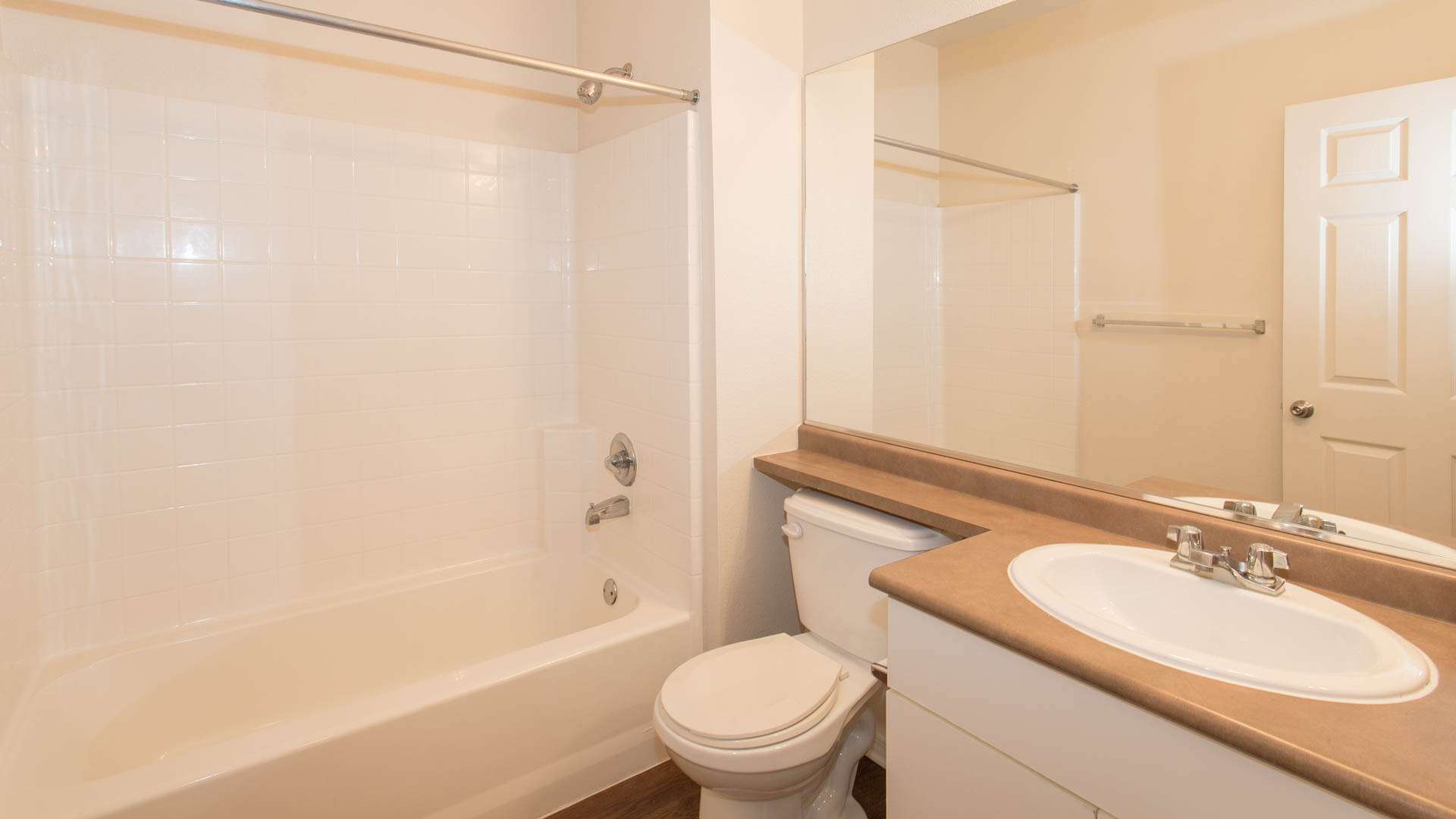 Artisan Square Apartments 4 of 9